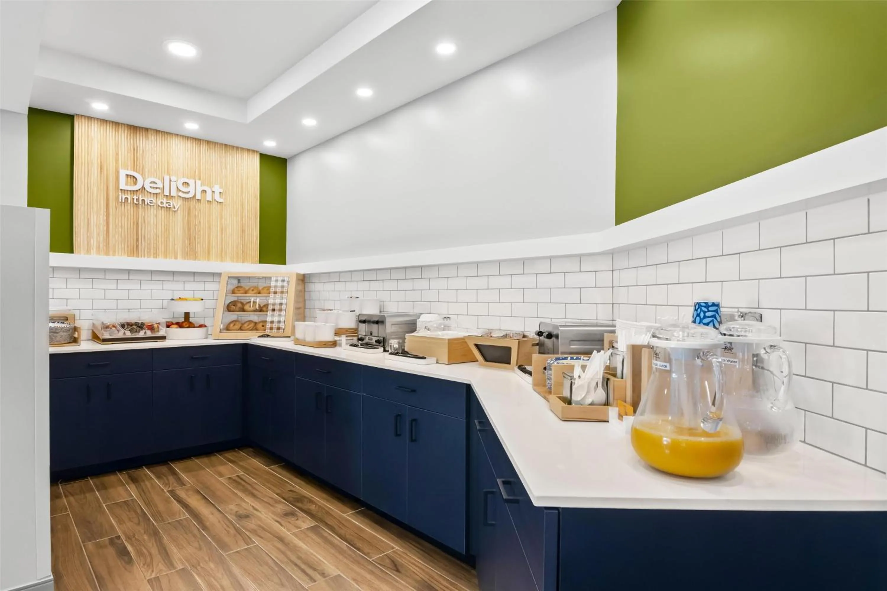 Breakfast in Spark By Hilton Traverse City