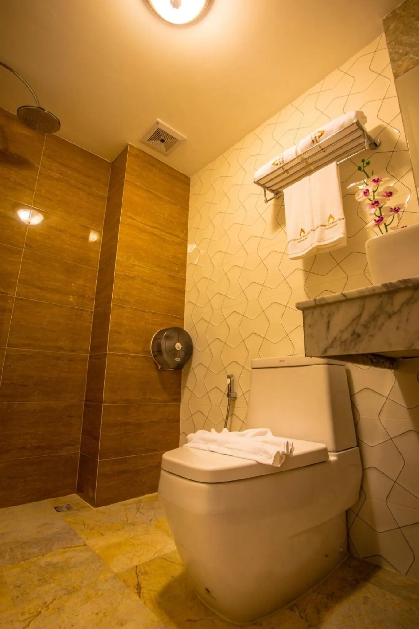 Bathroom in Pingdoi Hualin Boutique Hotel