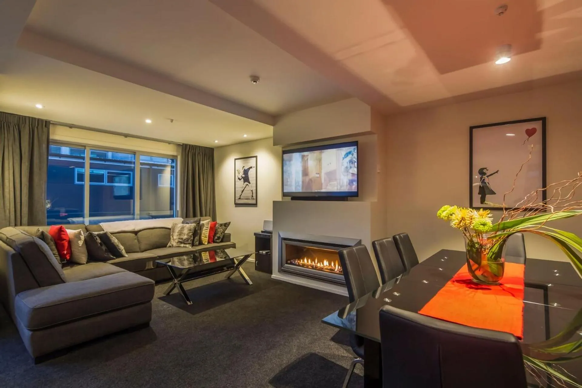 Central Queenstown Melbourne St Apartment