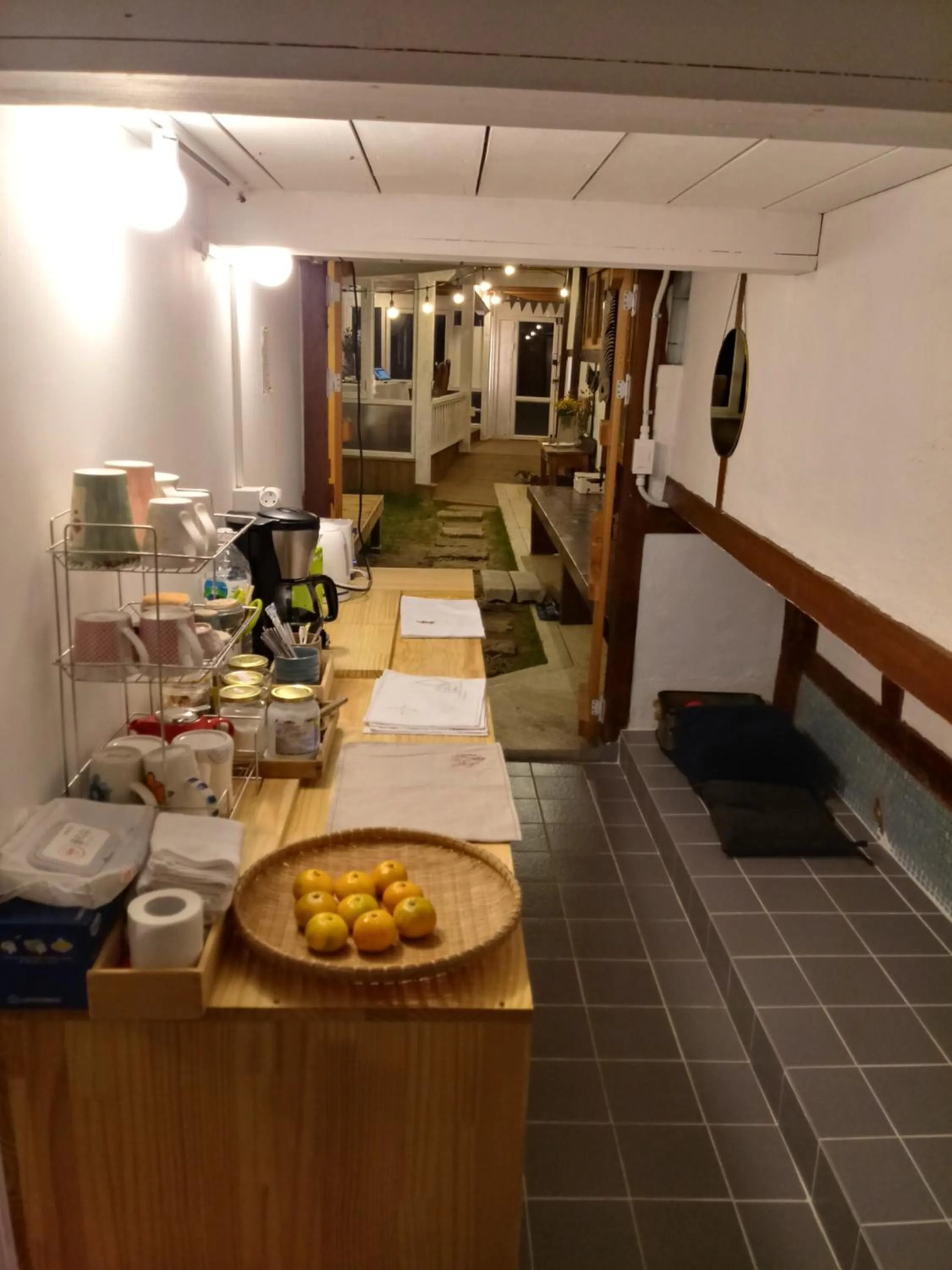 Food and drinks in Hundred Years Hanok