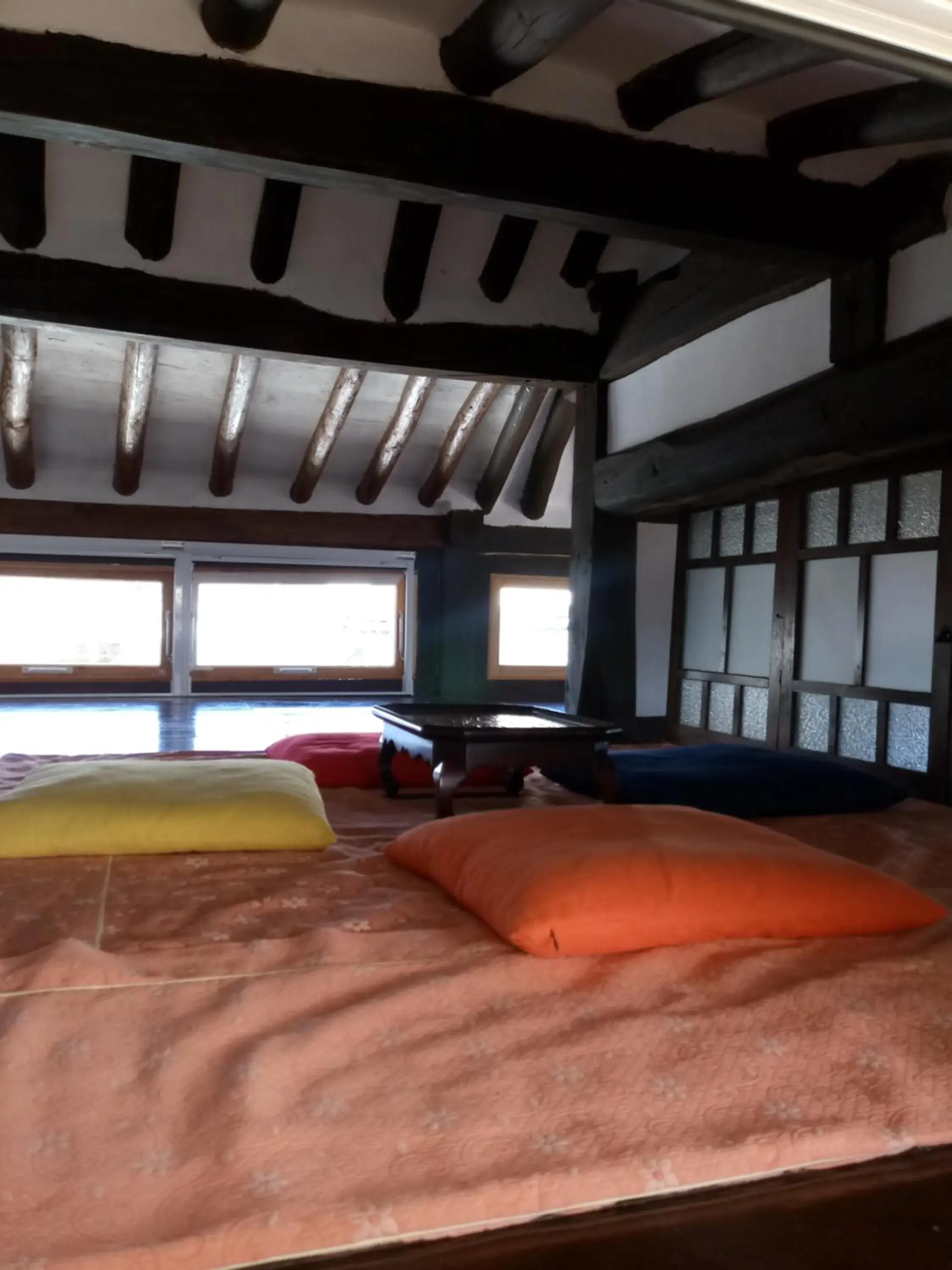 Bed in Hundred Years Hanok Bed in Hundred Years Hanok