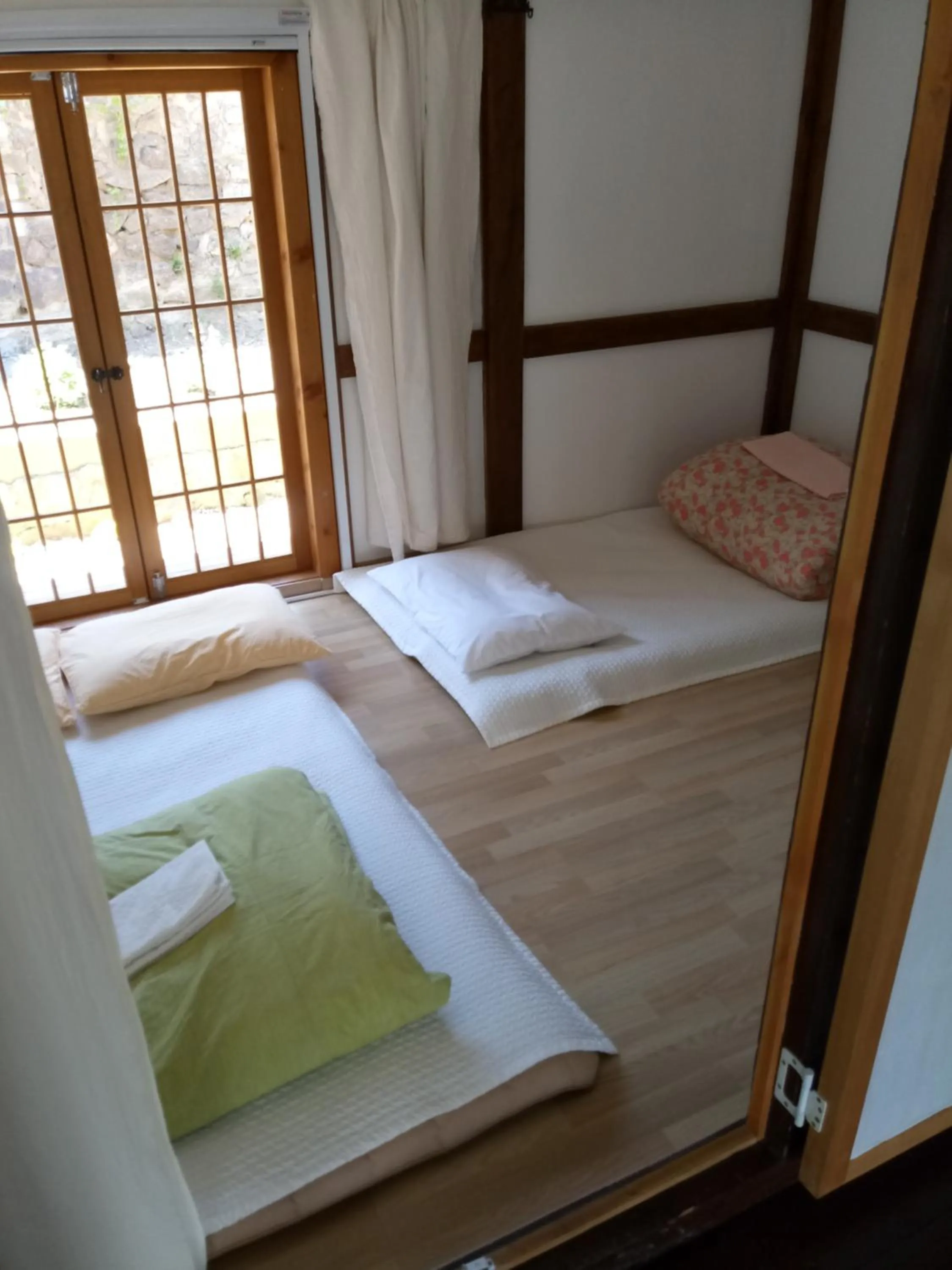 Bed in Hundred Years Hanok