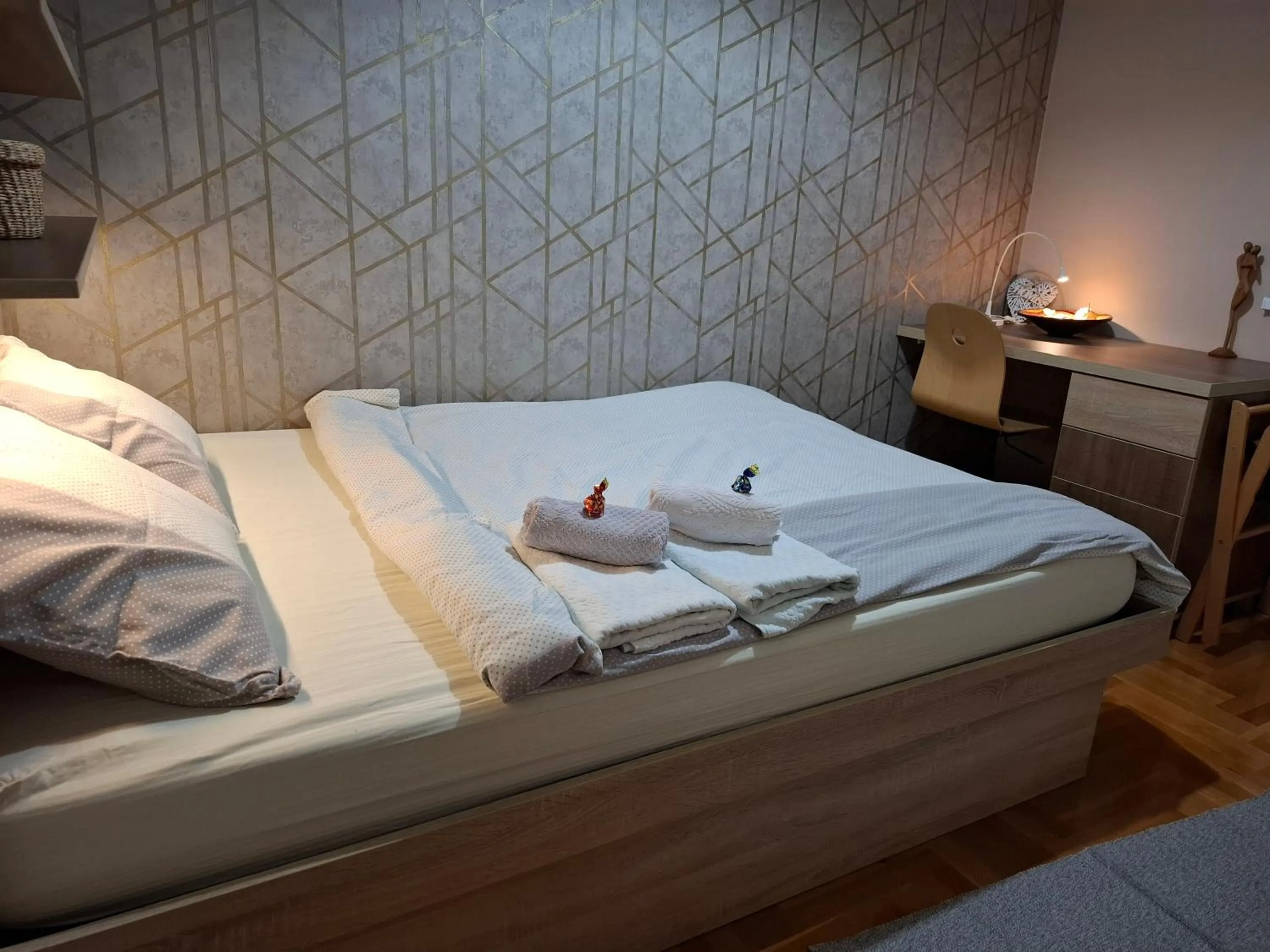 Bedroom, Bed in Flat Kosutnjak 9