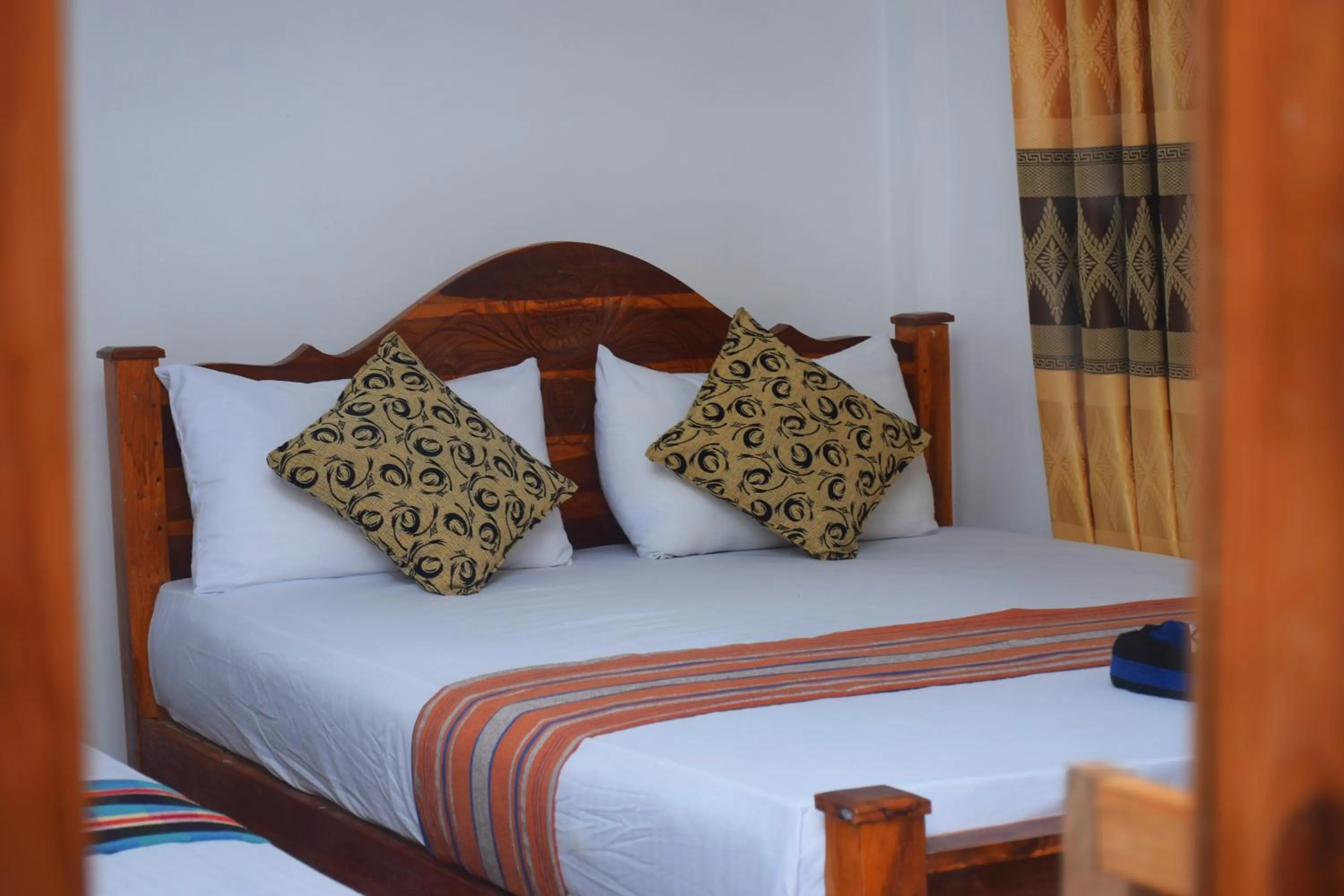 Budget Double Room - single occupancy in Passion Ray Villa & Tree Hut