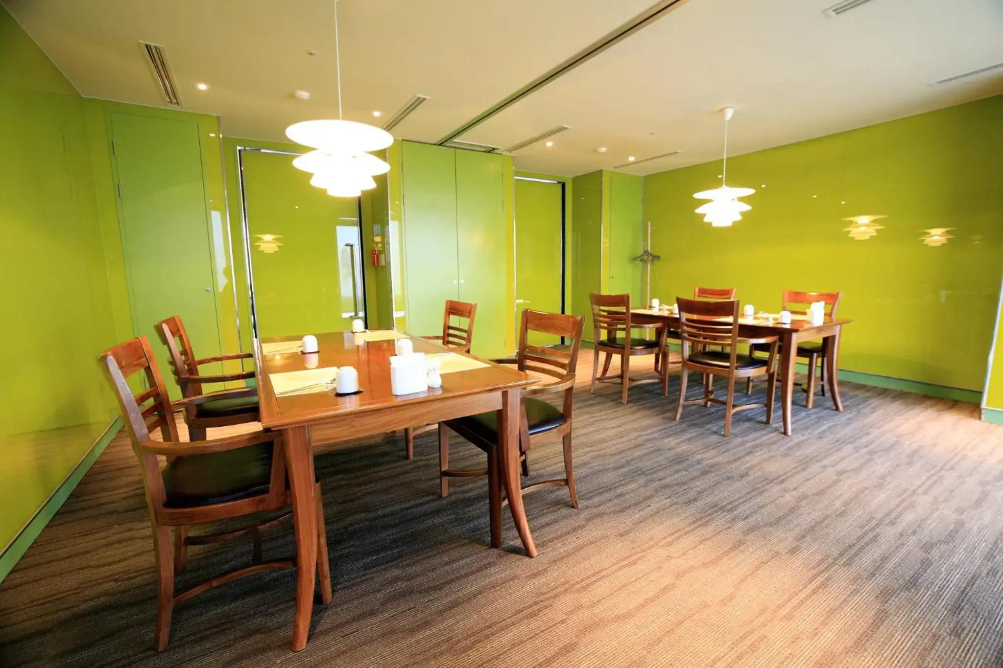 Restaurant/places to eat in Hanwha Resort Jeju Restaurant/places to eat in Hanwha Resort Jeju