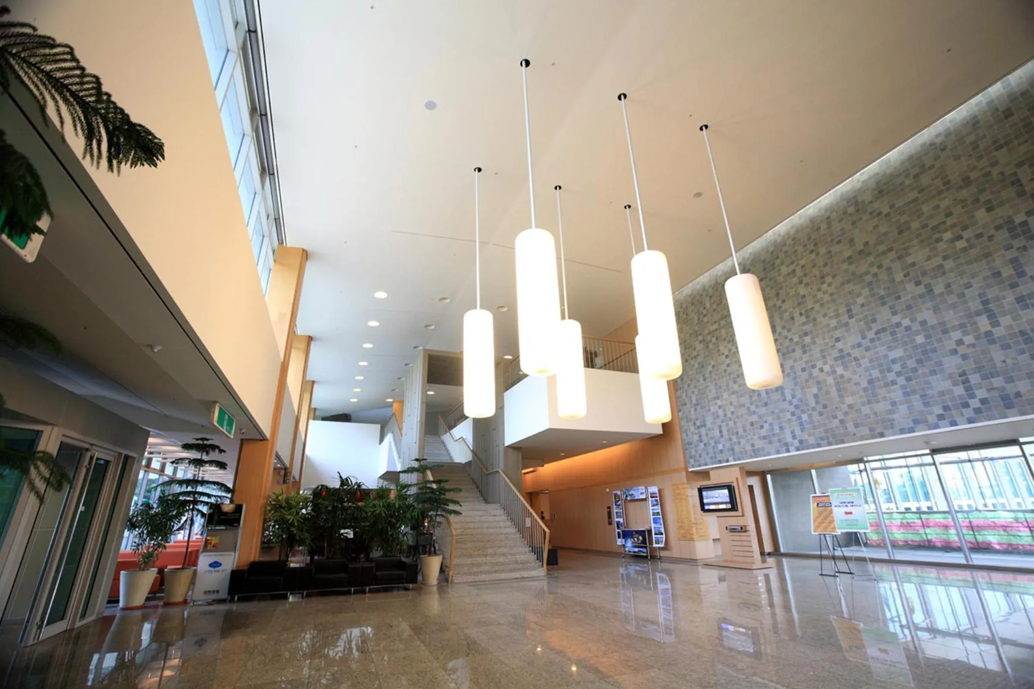 Lobby or reception in Hanwha Resort Jeju