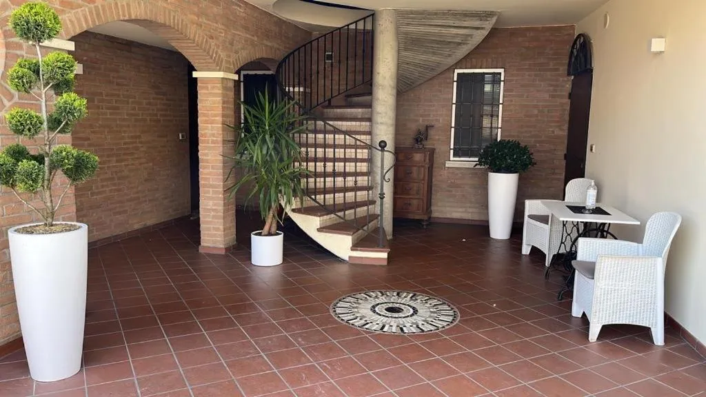 Patio in Villa Estense