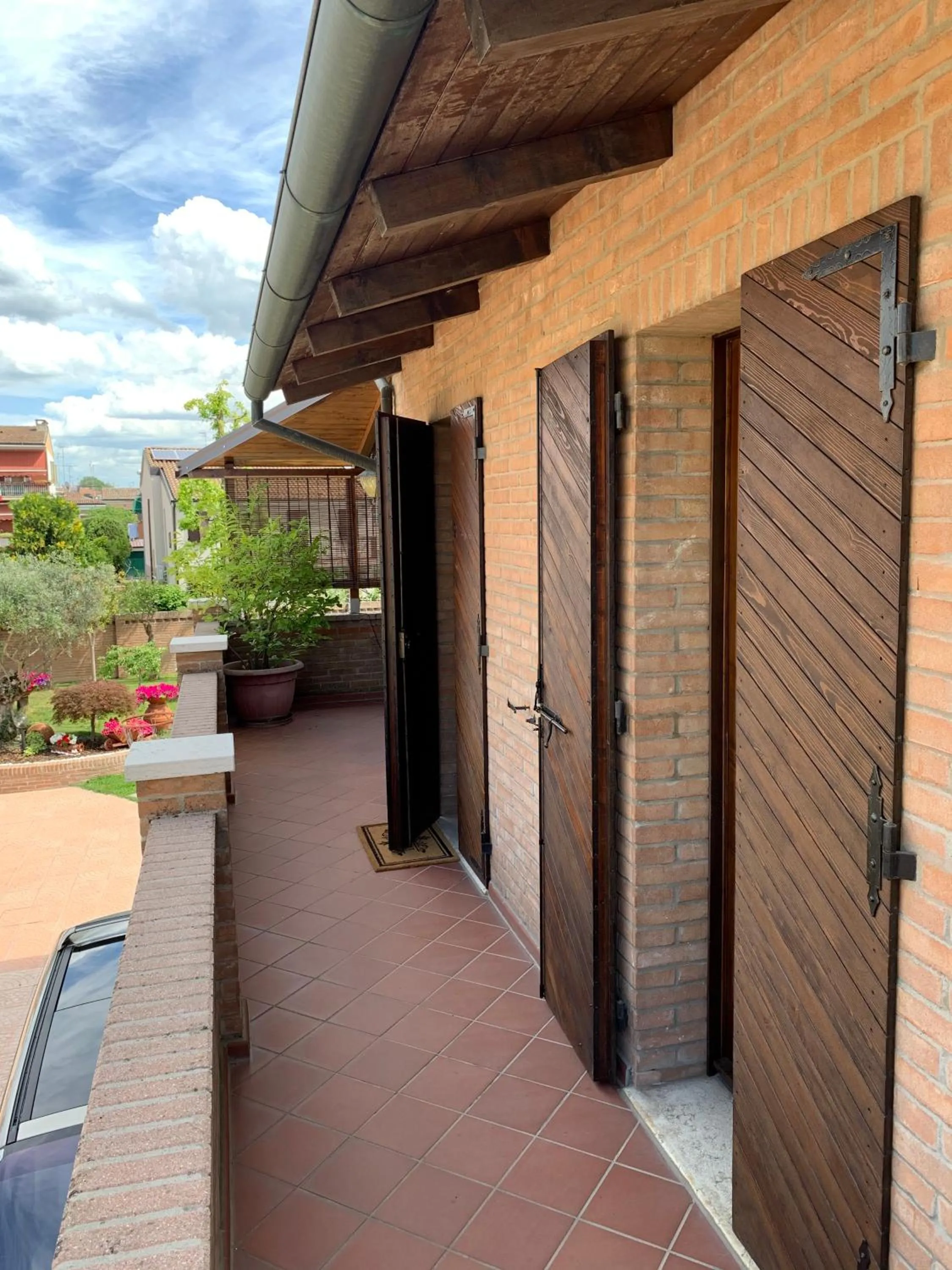 Property building in Villa Estense