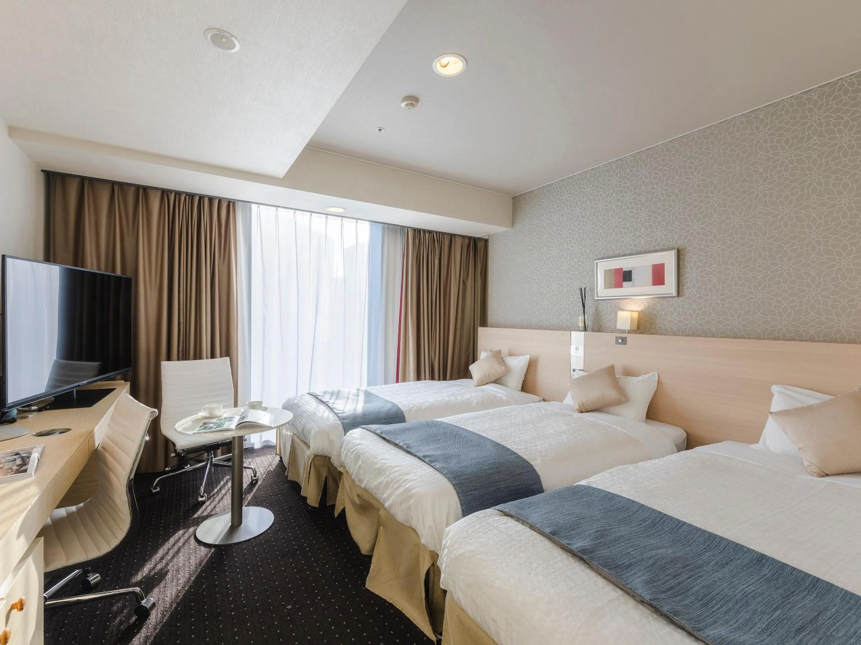 Photo of the whole room, Bed in Hotel Gracery Sapporo