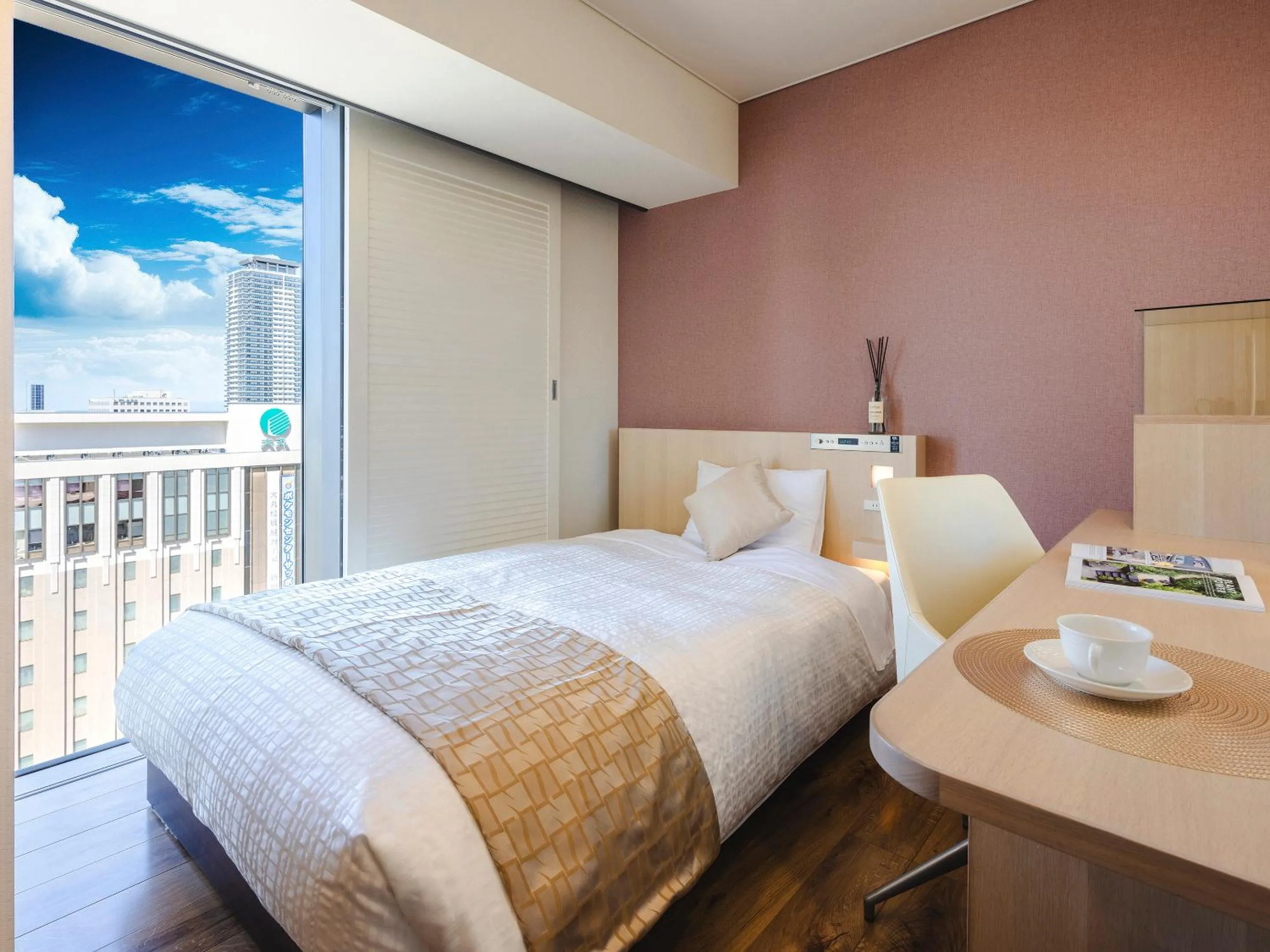 Photo of the whole room, Bed in Hotel Gracery Sapporo