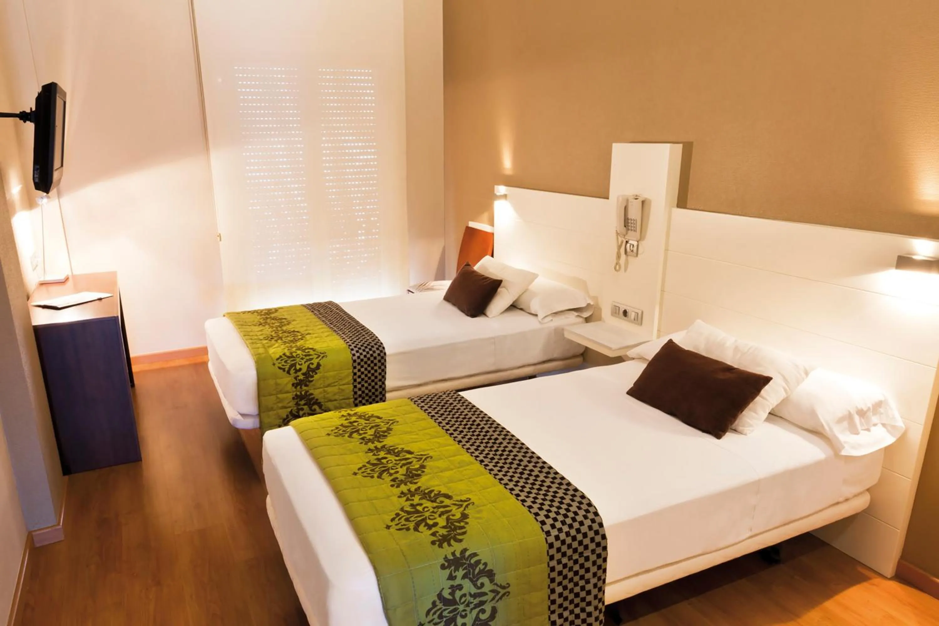 Photo of the whole room, Bed in Hotel Fuente El Cura