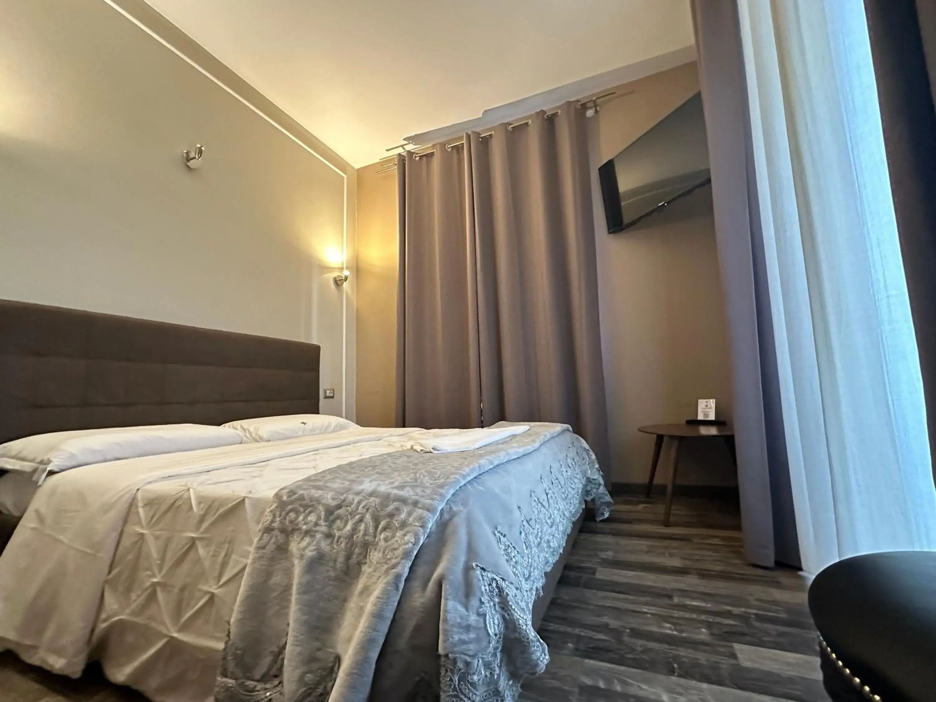 Bed in Candia Rooms Bed in Candia Rooms