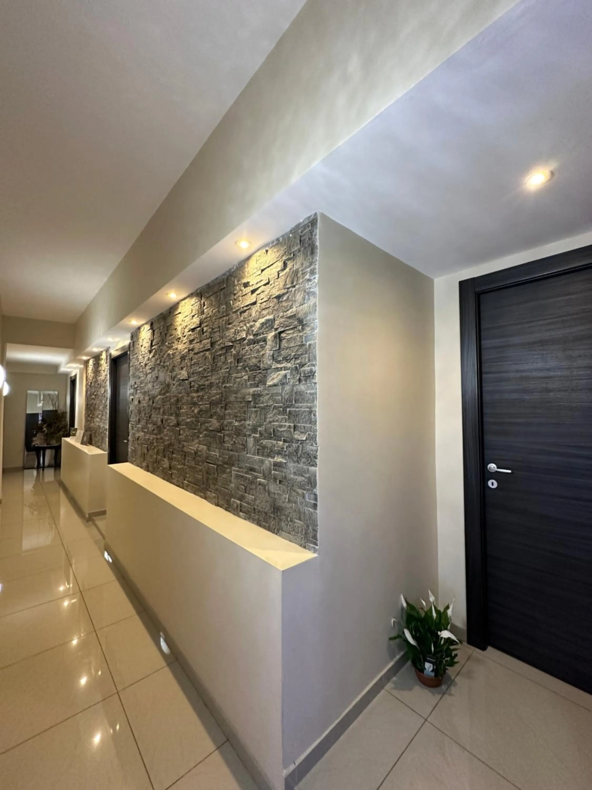 Lobby or reception in Candia Rooms