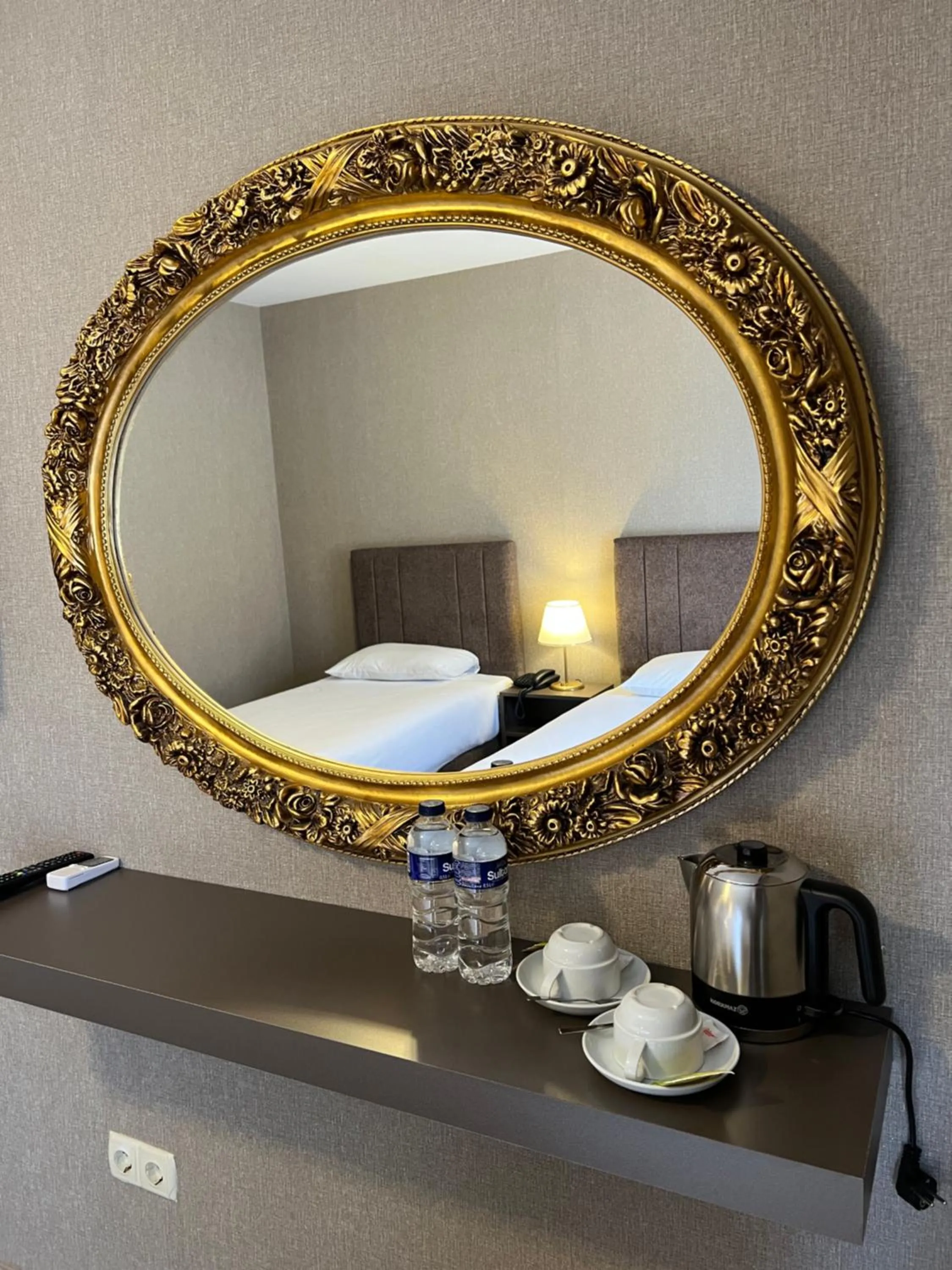 Coffee/tea facilities in Flower Palace Hotel