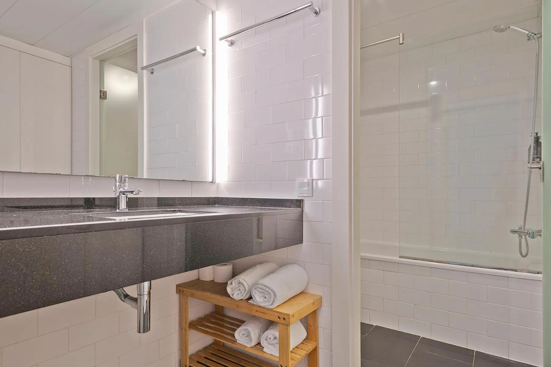 Bathroom in Lugaris Beach Apartments
