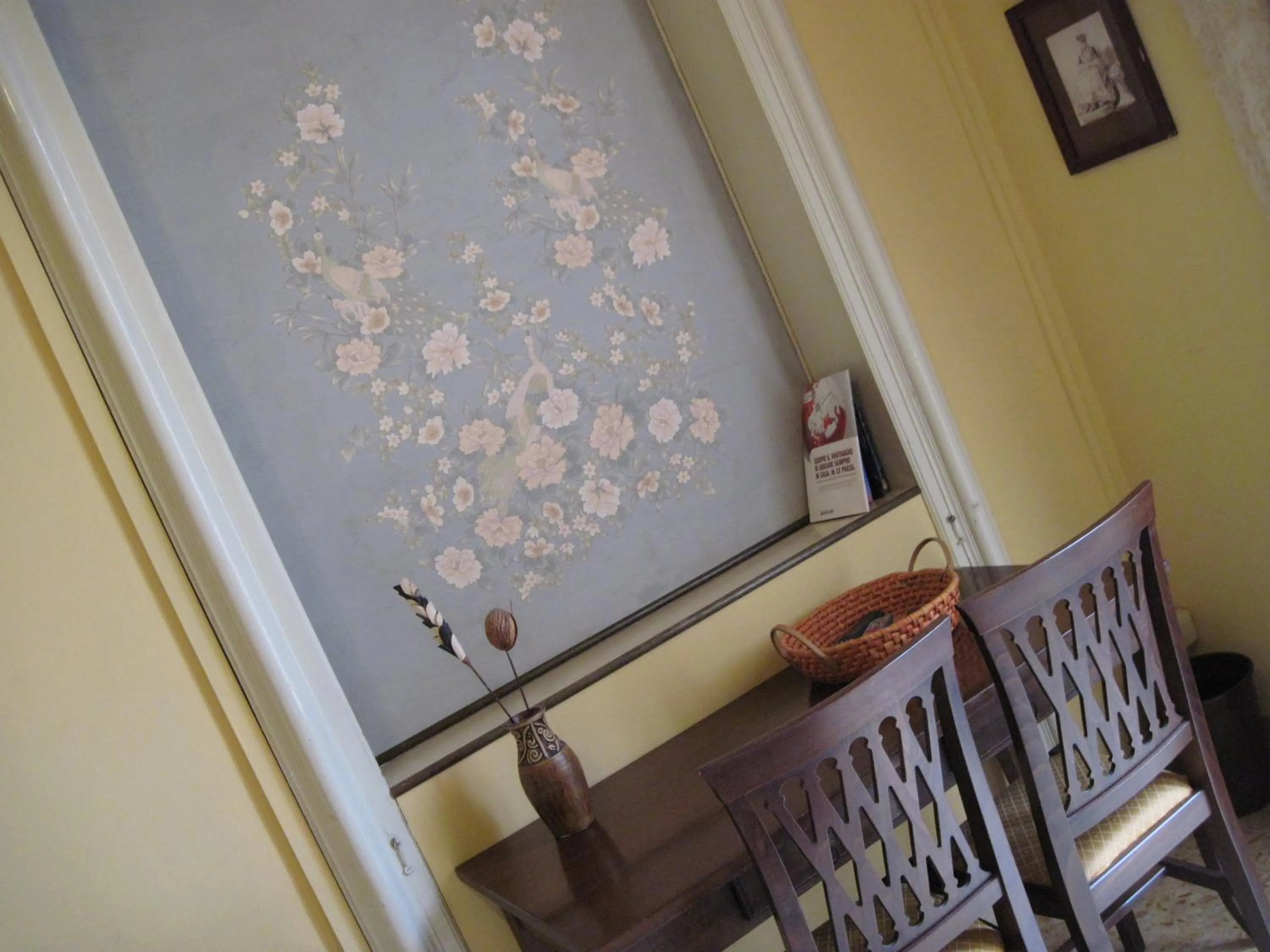 Decorative detail in San Demetrio