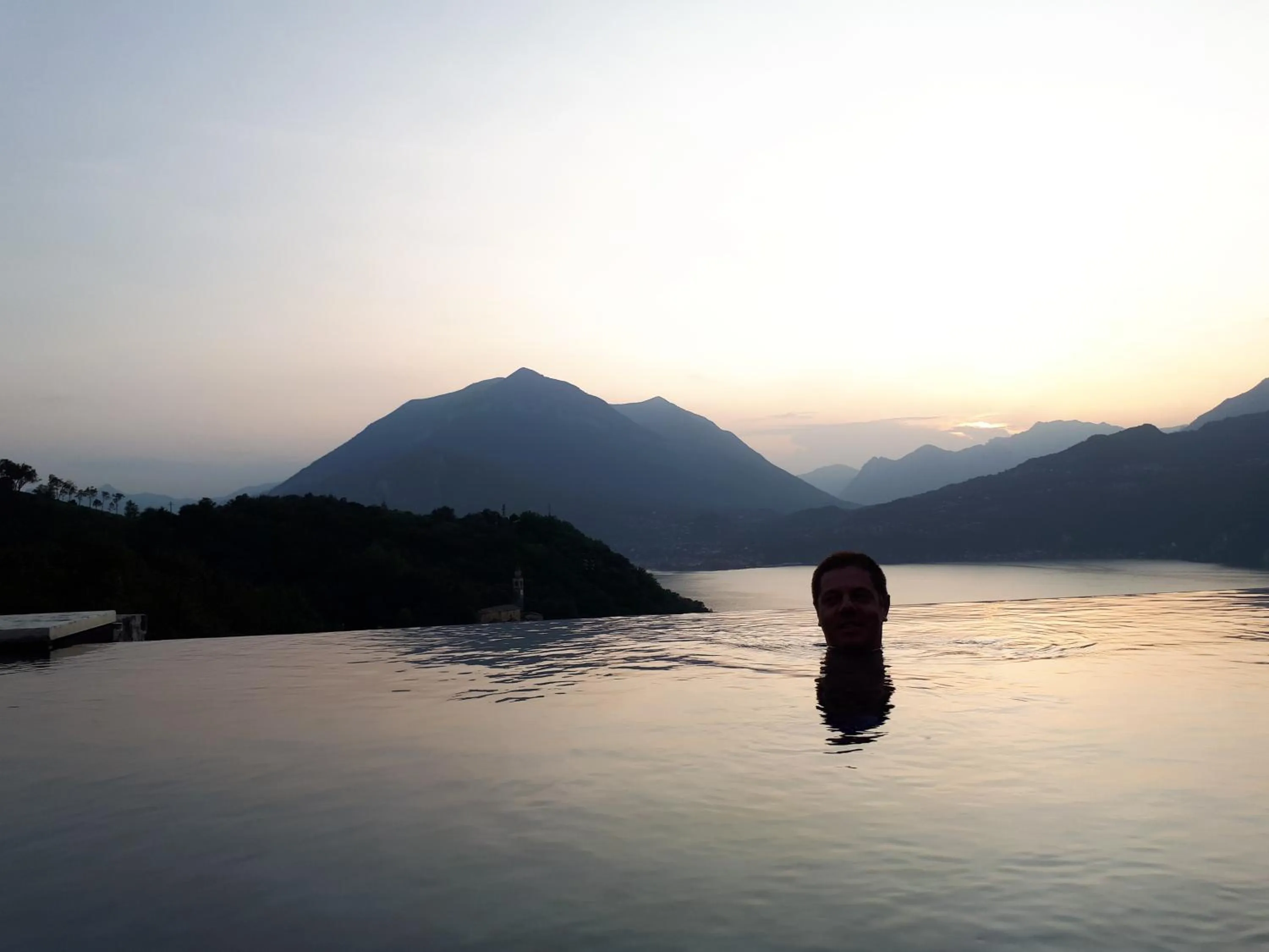 Villa Silvi piscina sauna e hot tub