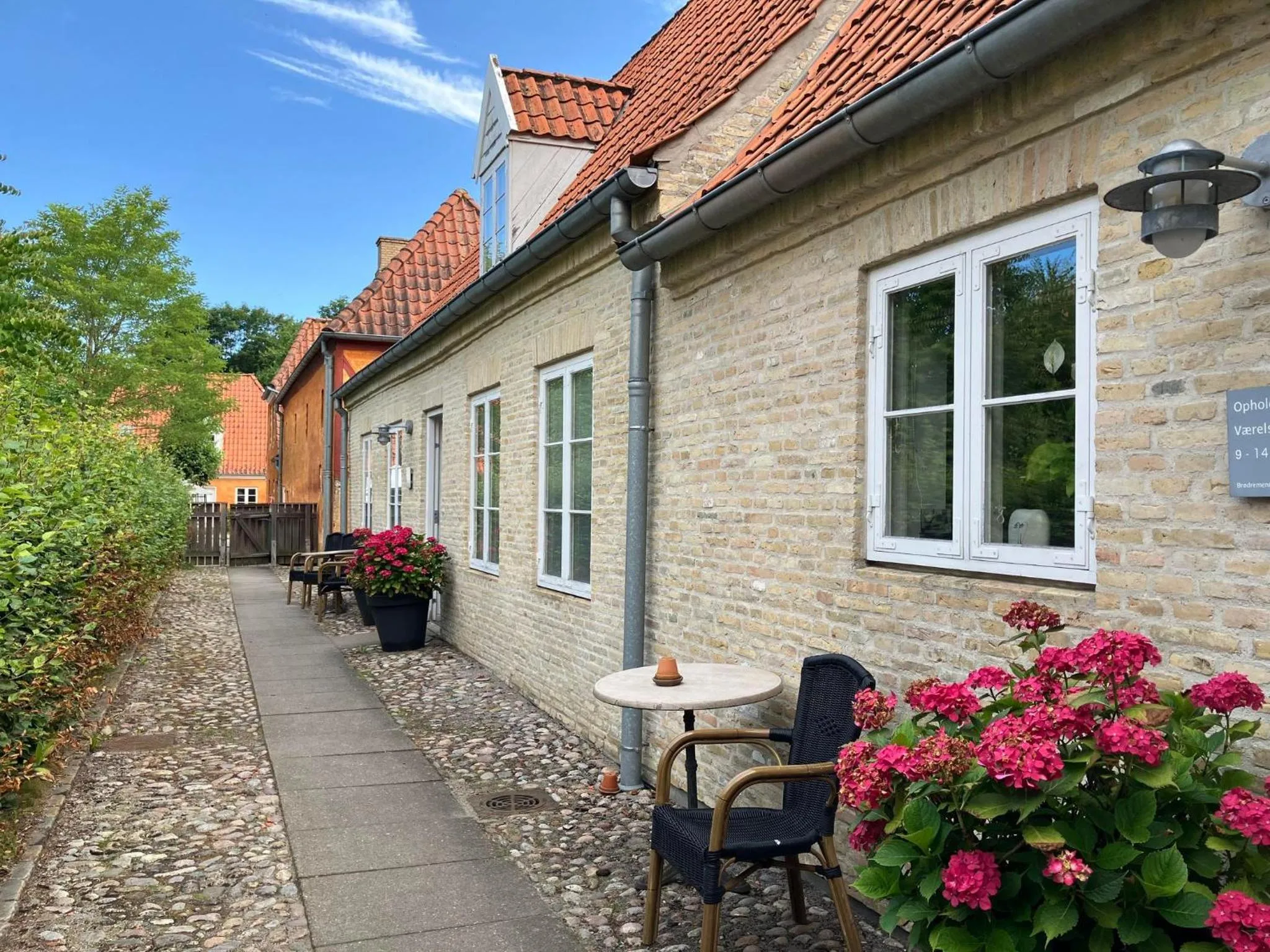 Property building in Brødremenighedens Hotel