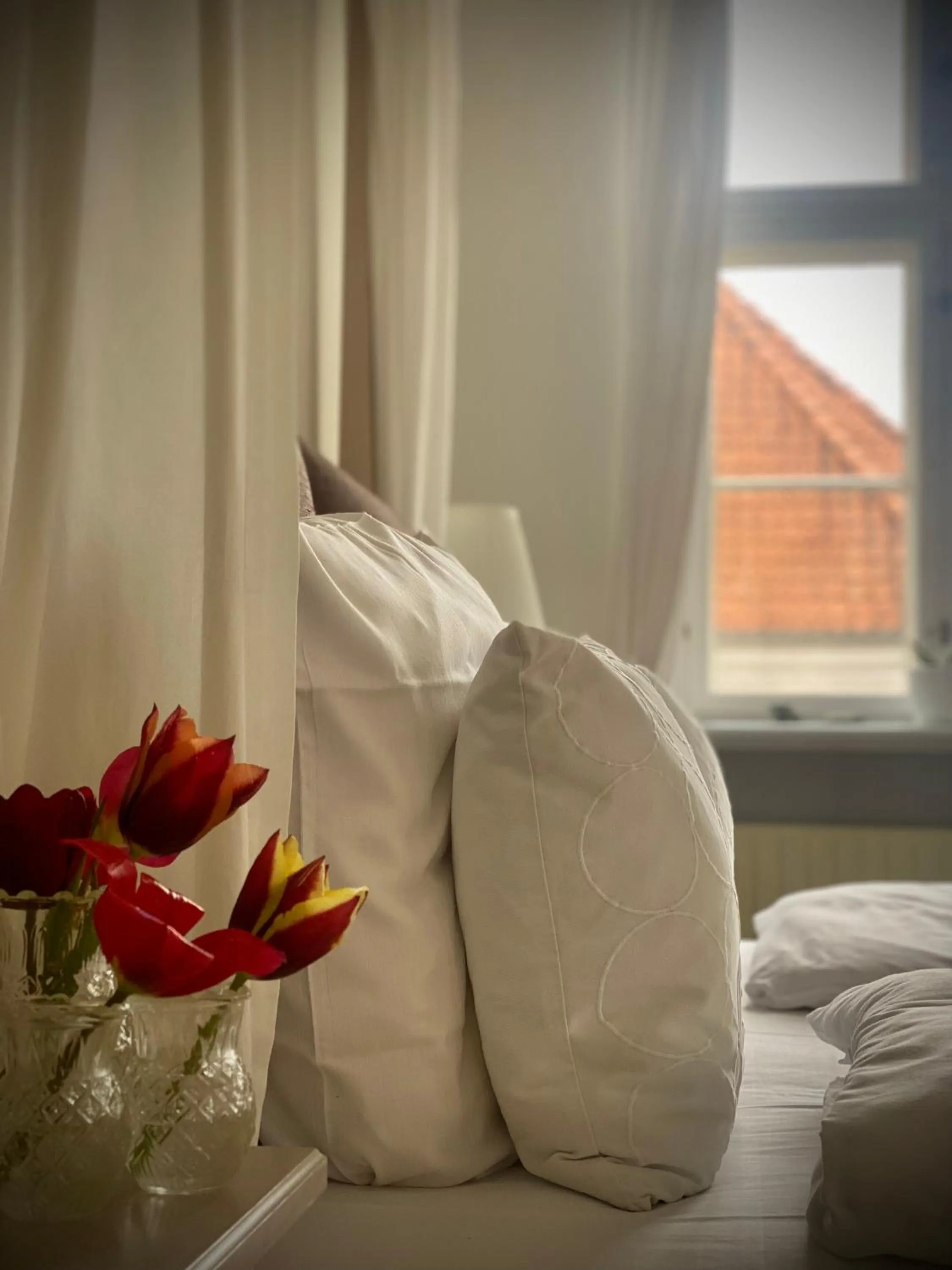 Photo of the whole room, Bed in Brødremenighedens Hotel