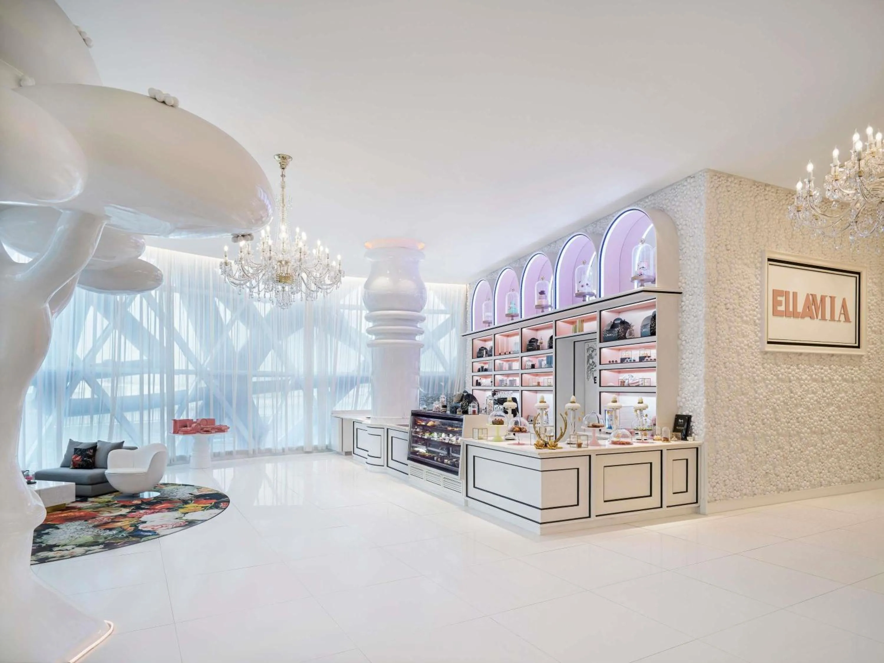 Restaurant/places to eat in Mondrian Doha