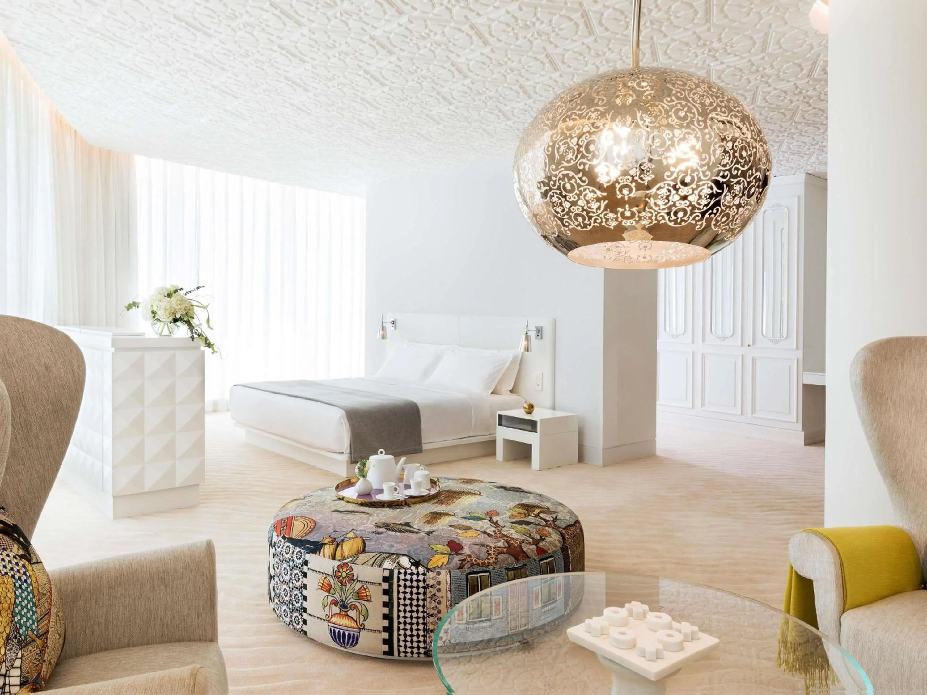 Bedroom in Mondrian Doha