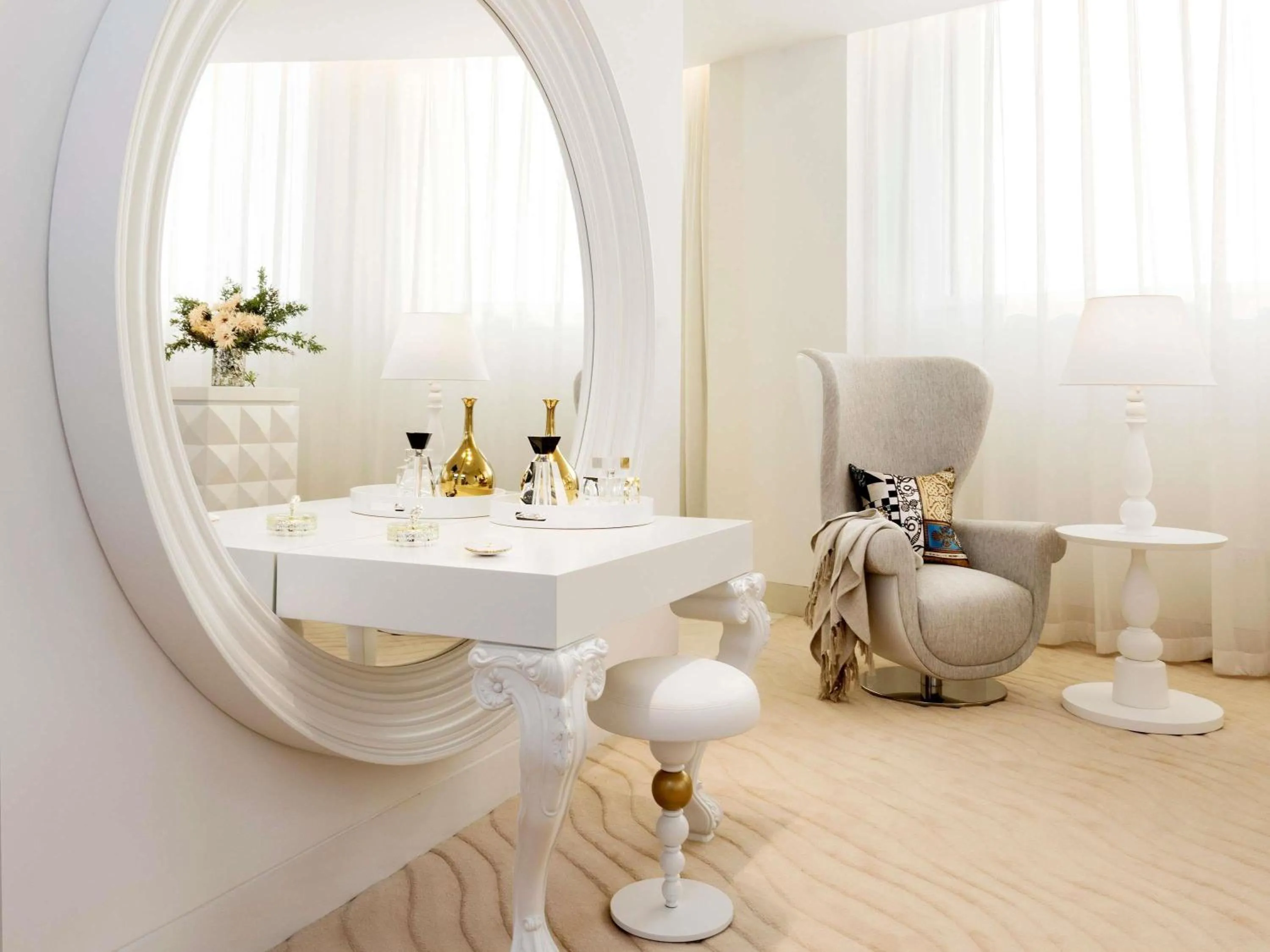 Bedroom in Mondrian Doha