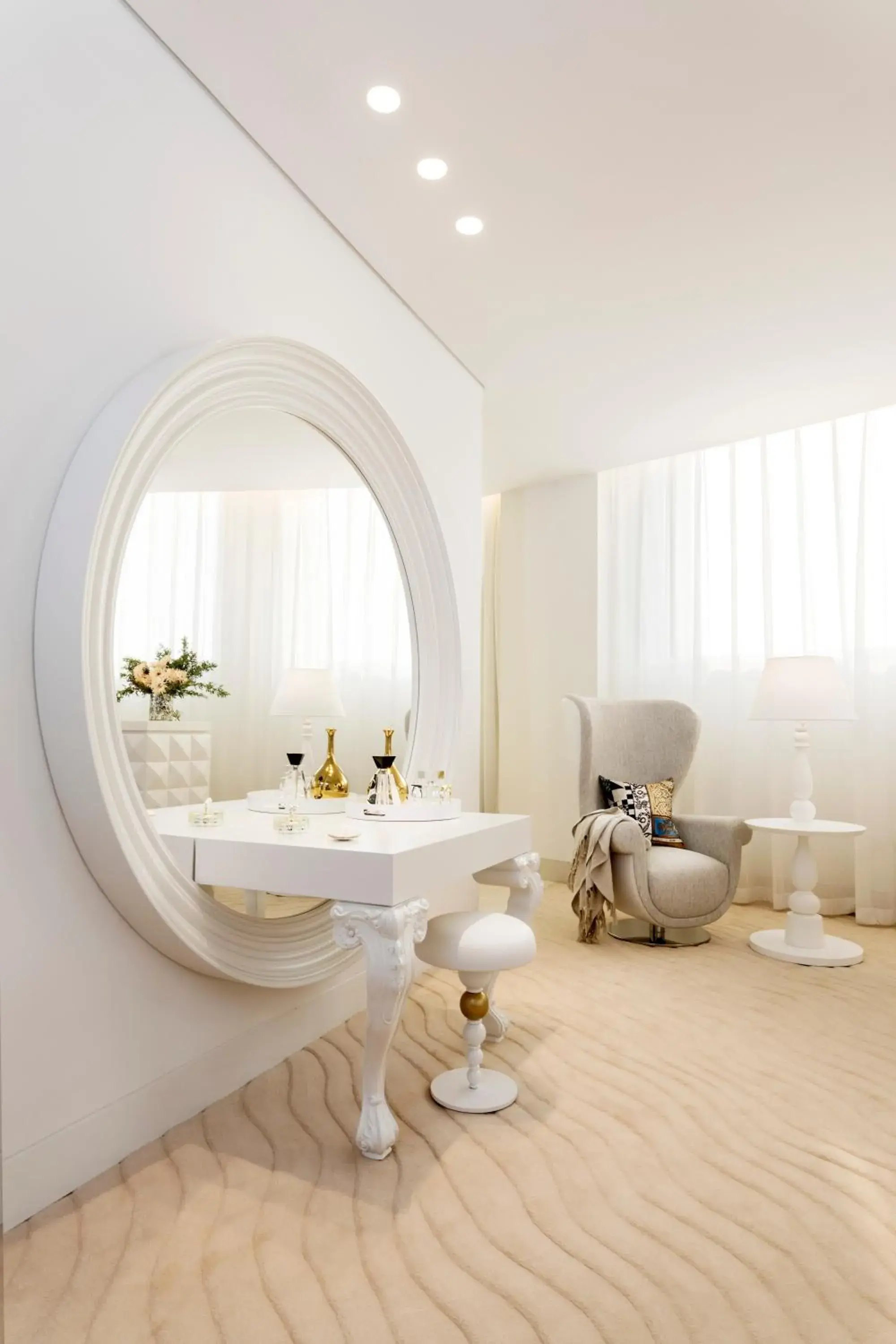 Bedroom in Mondrian Doha Bedroom in Mondrian Doha