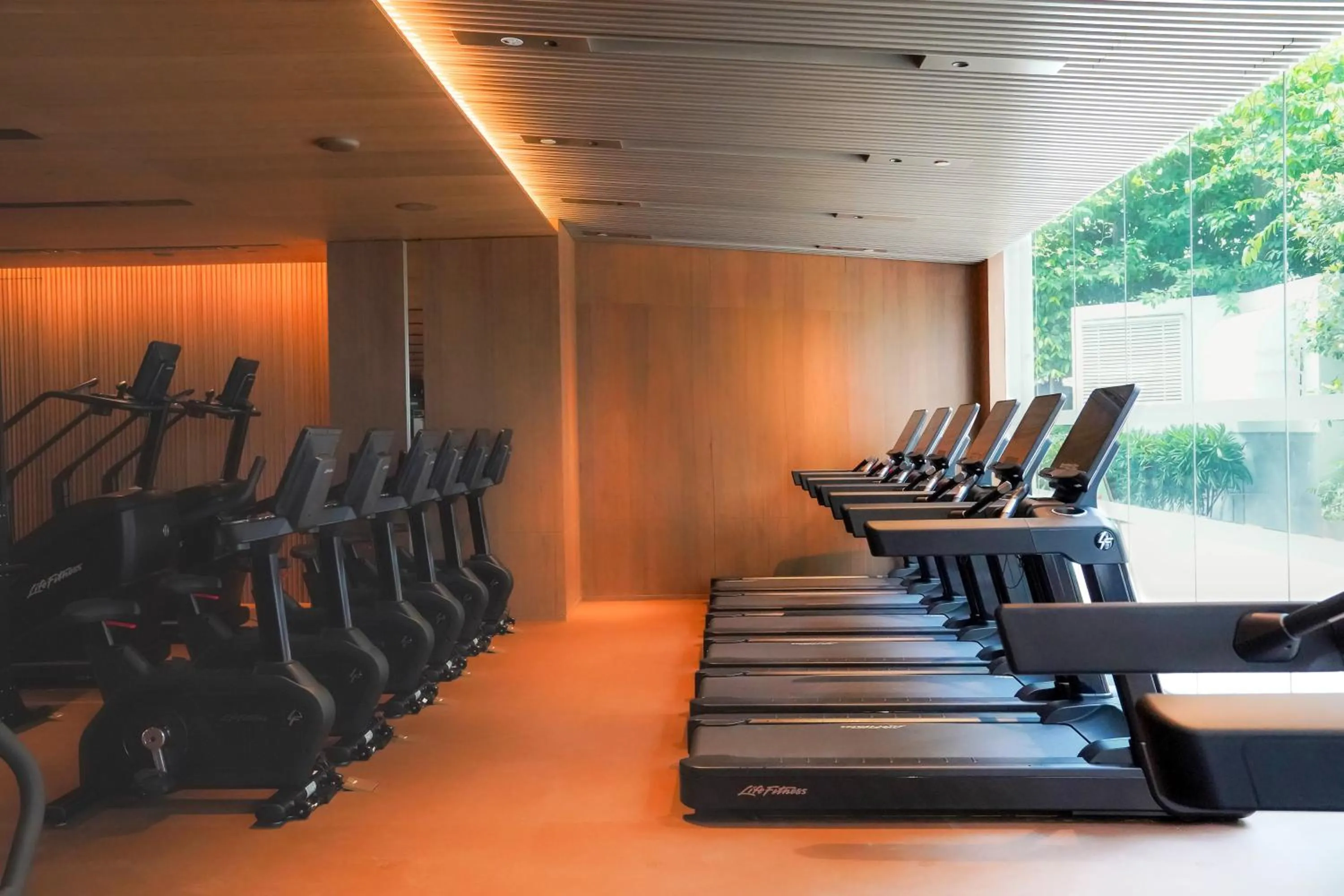 Fitness centre/facilities in Grand Hyatt Singapore