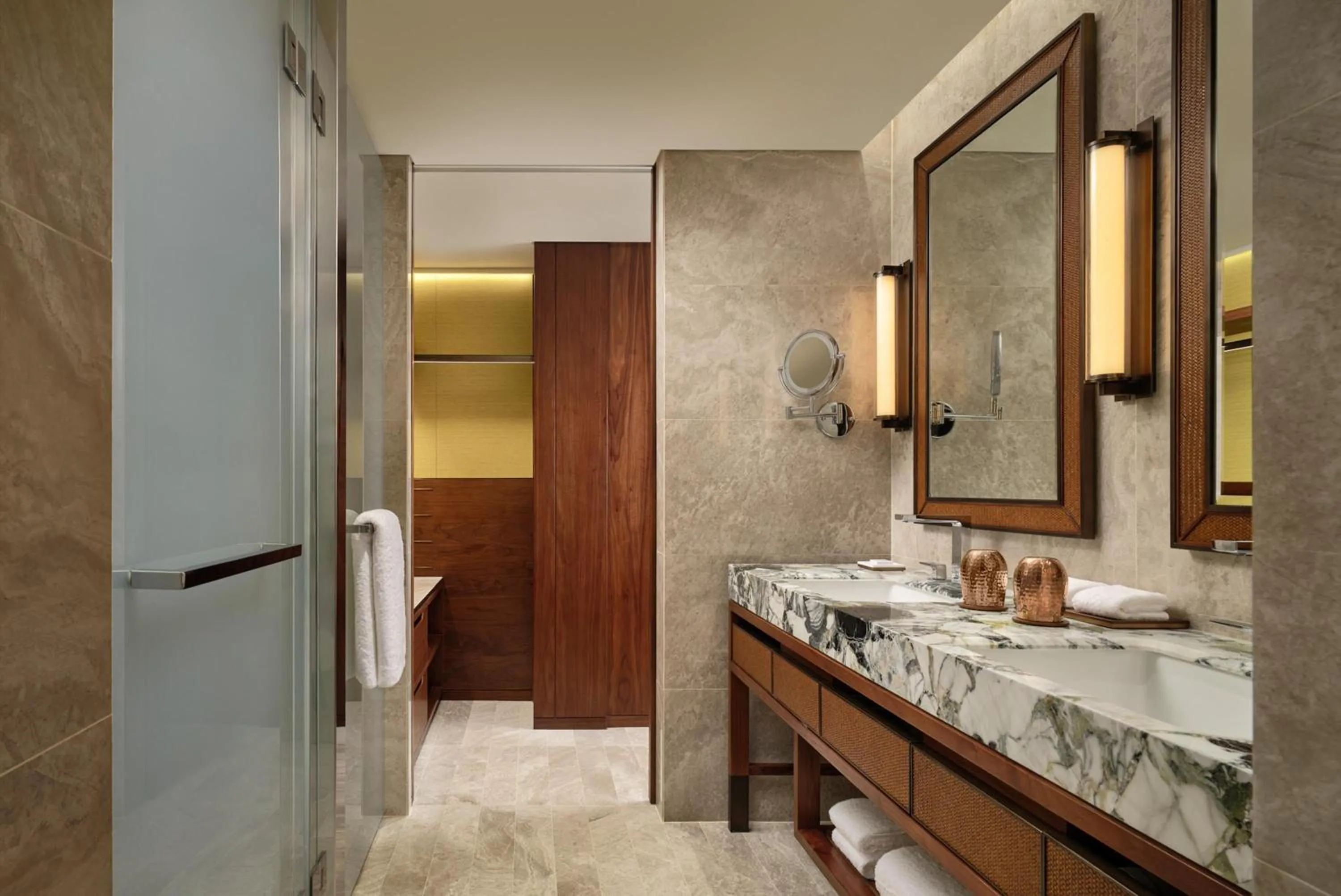 Bathroom in Grand Hyatt Singapore