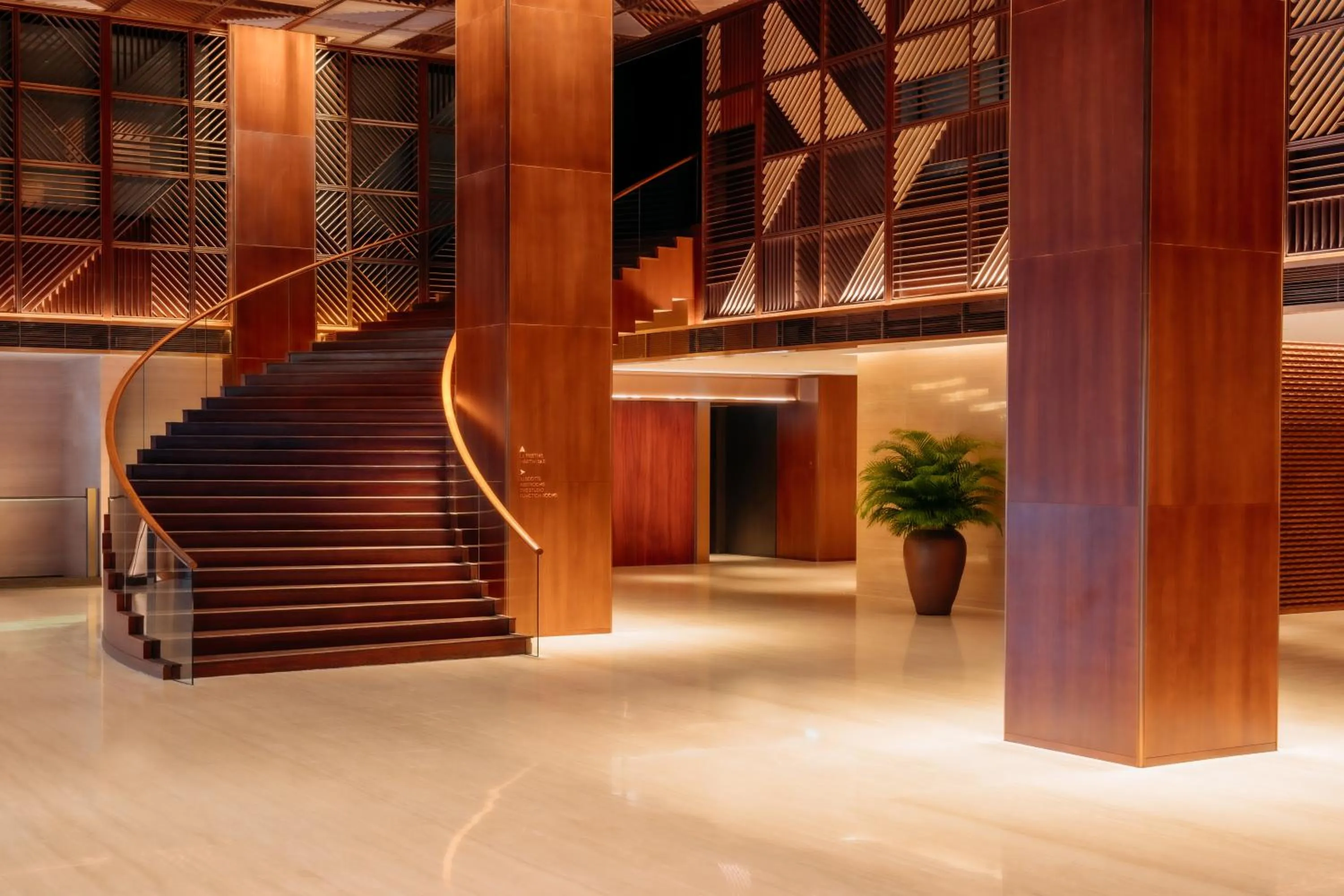 Lobby or reception in Grand Hyatt Singapore