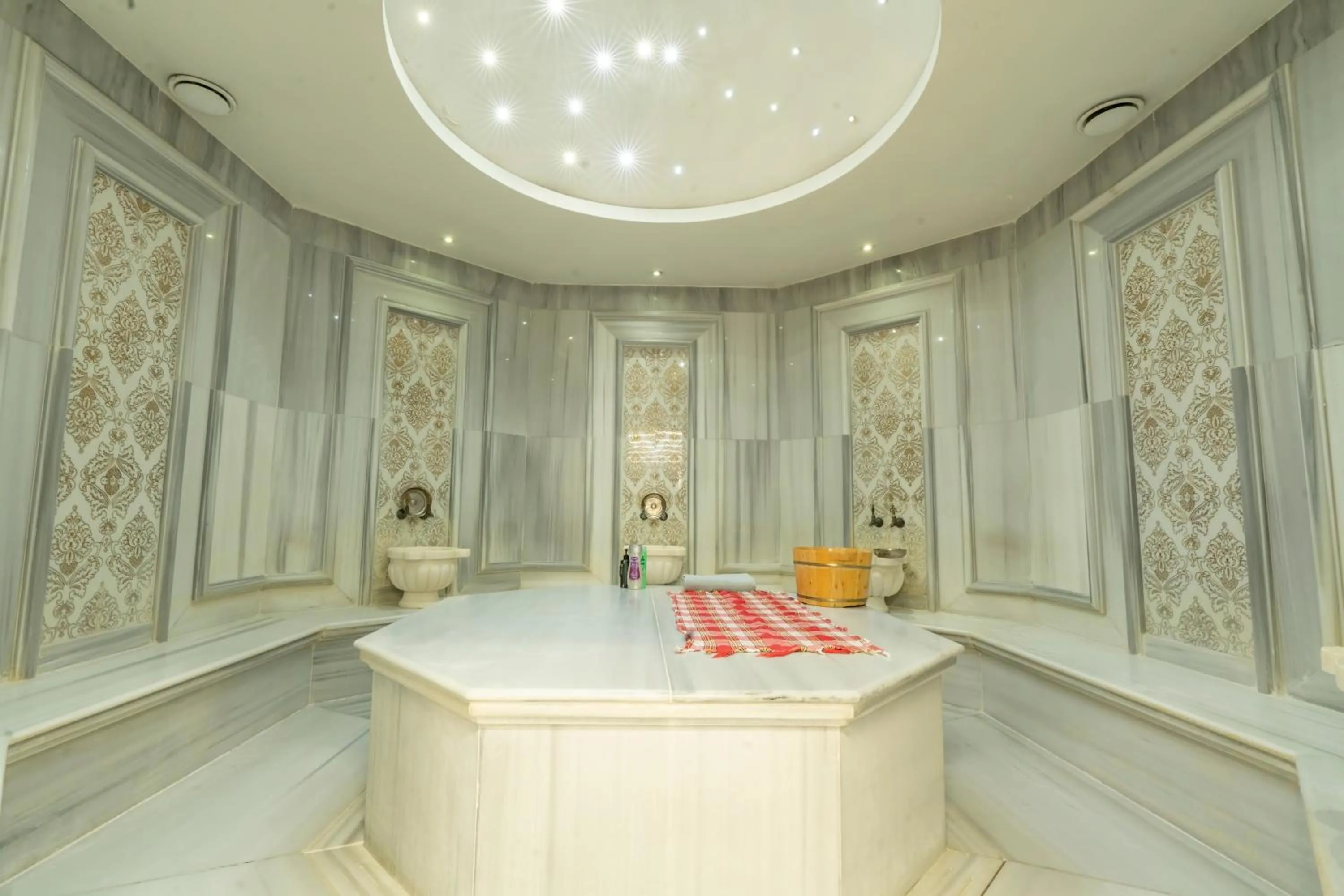 Spa and wellness centre/facilities in Levni Hotel & SPA - Special Category