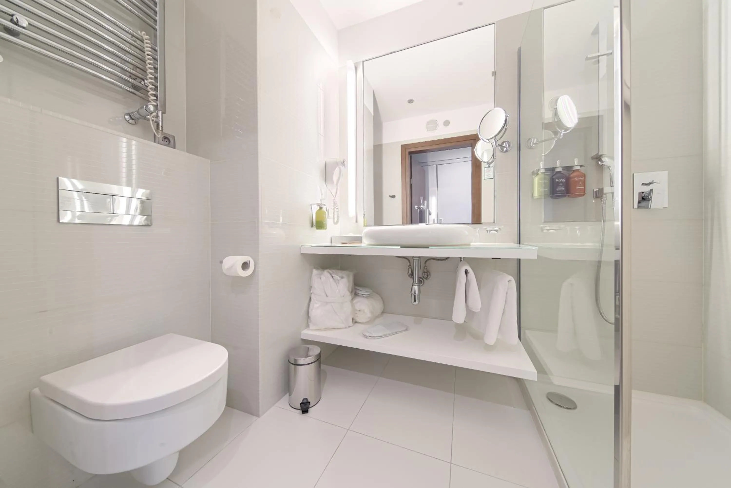 Shower in Qubus Hotel Bydgoszcz