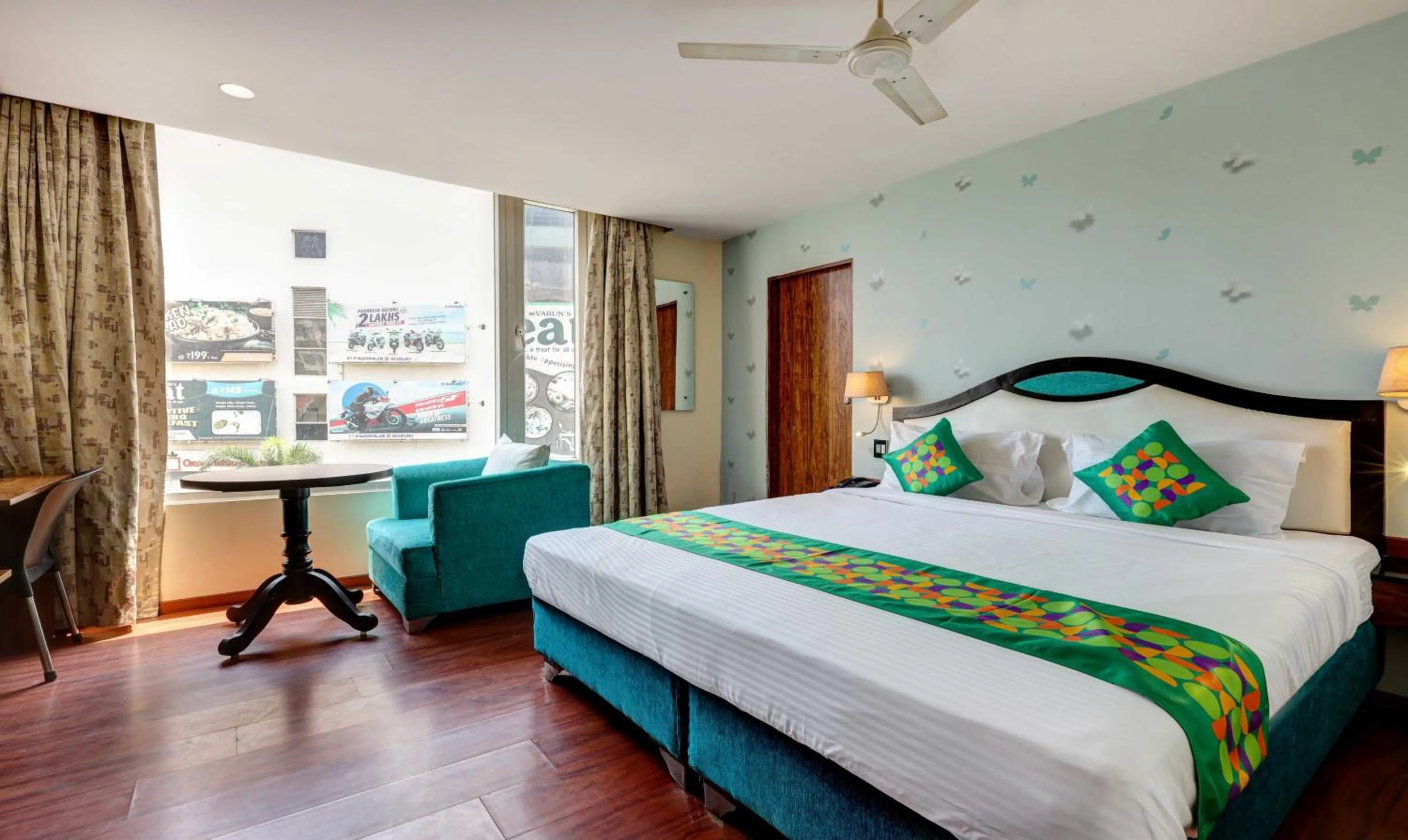 Bedroom in Treebo Blak & Wite Rk Beach