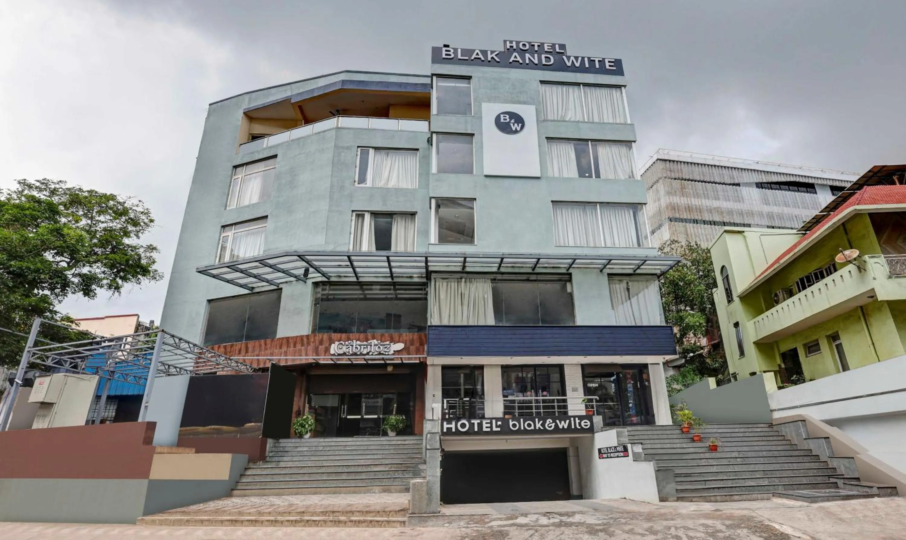 Property building in Treebo Blak & Wite Rk Beach