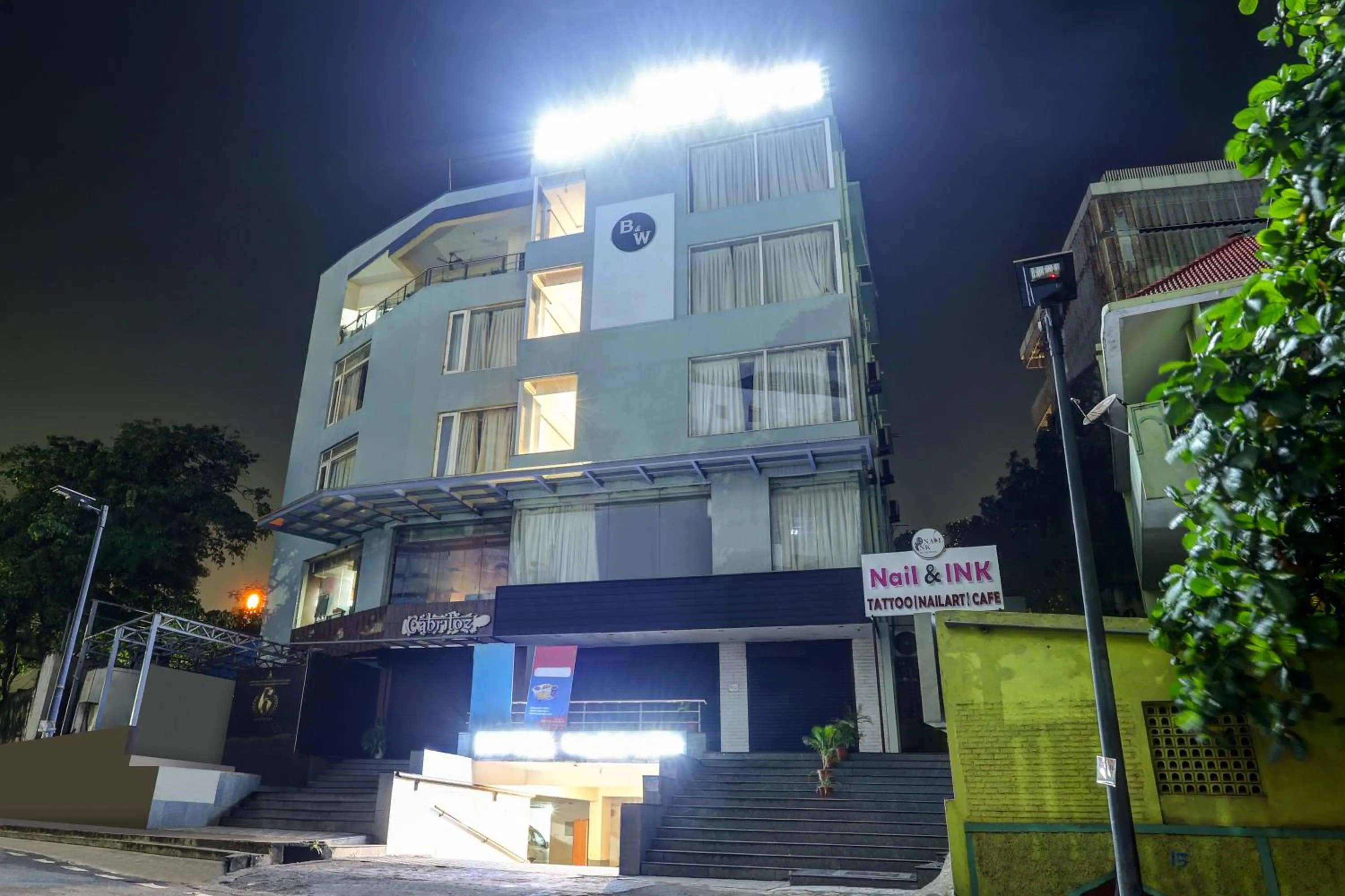 Property building in Treebo Blak & Wite Rk Beach