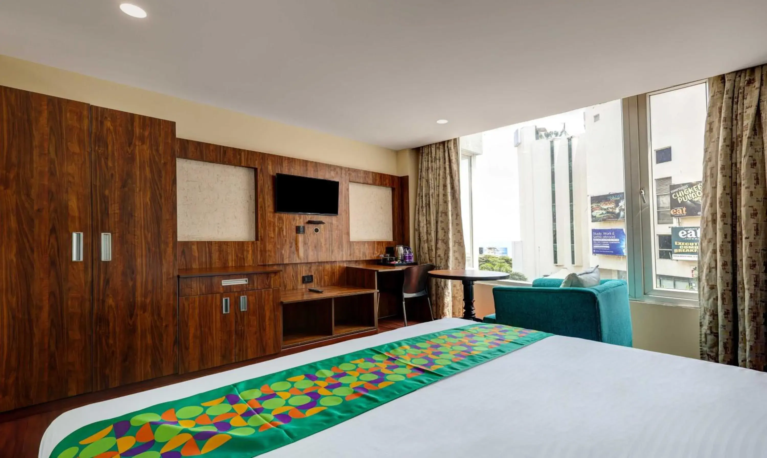 Spacious Superior Room with Living Area - single occupancy in Treebo Blak & Wite Rk Beach Spacious Superior Room with Living Area - single occupancy in Treebo Blak & Wite Rk Beach
