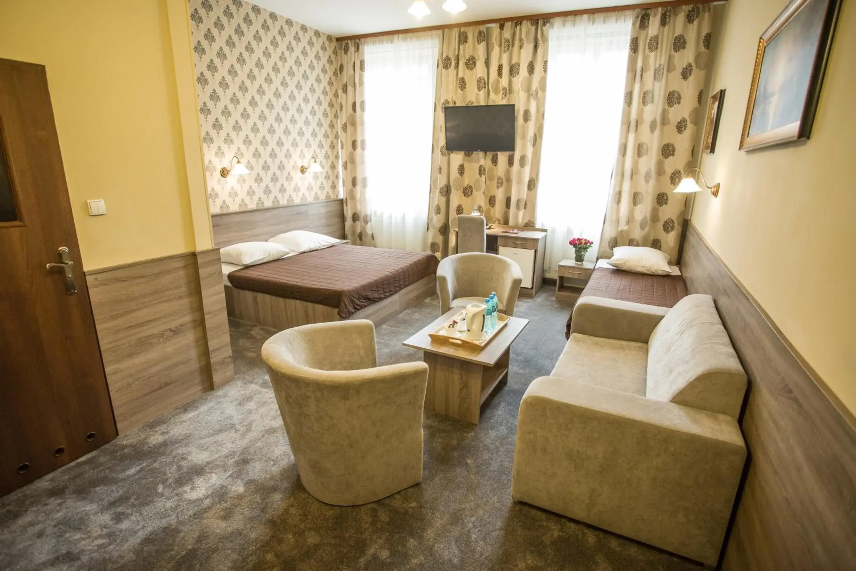 Comfort Triple Room in Hotel Maksymilian Comfort Triple Room in Hotel Maksymilian