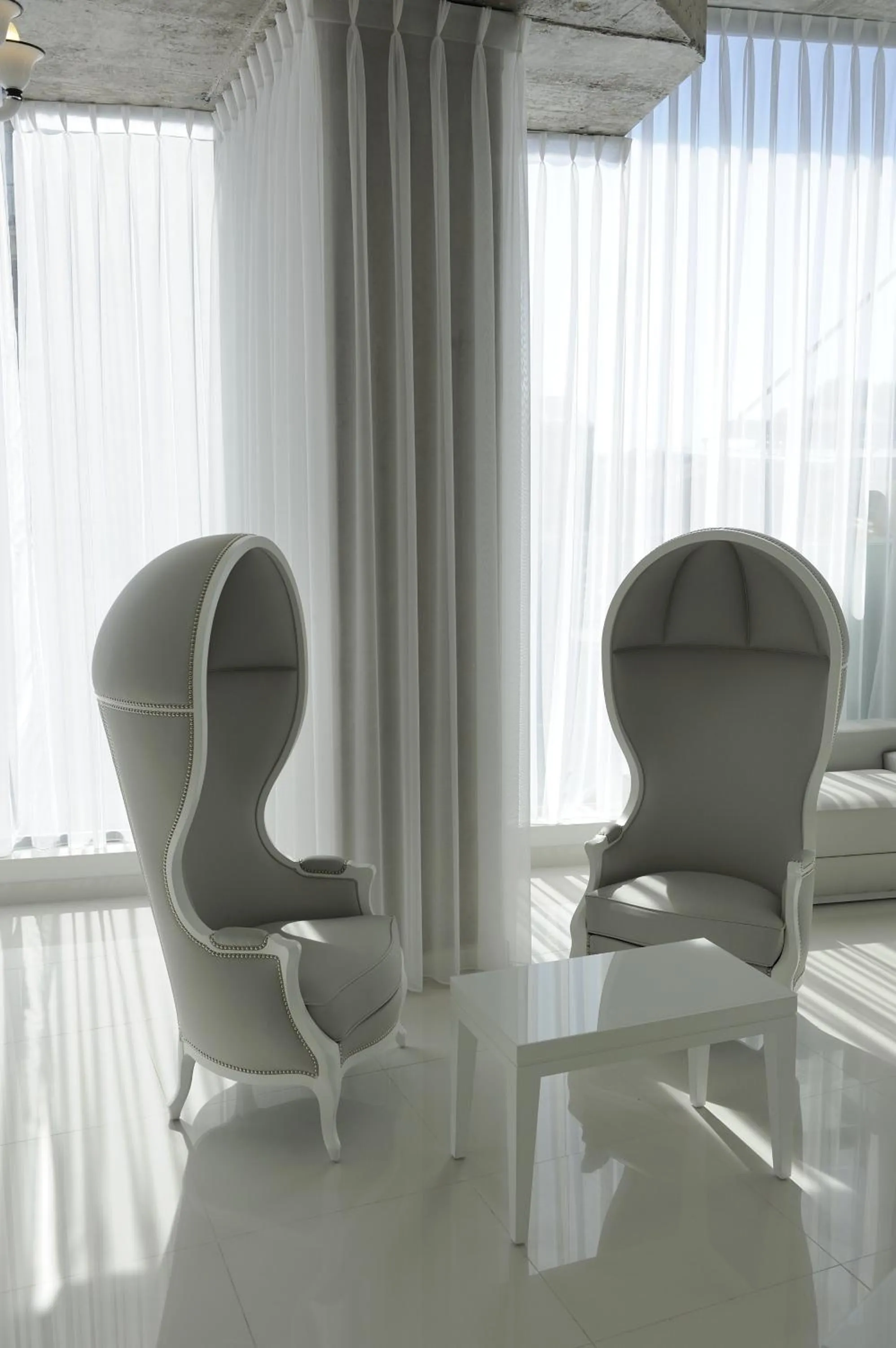 Lounge or bar in Kyriad Prestige Perpignan Centre Gare