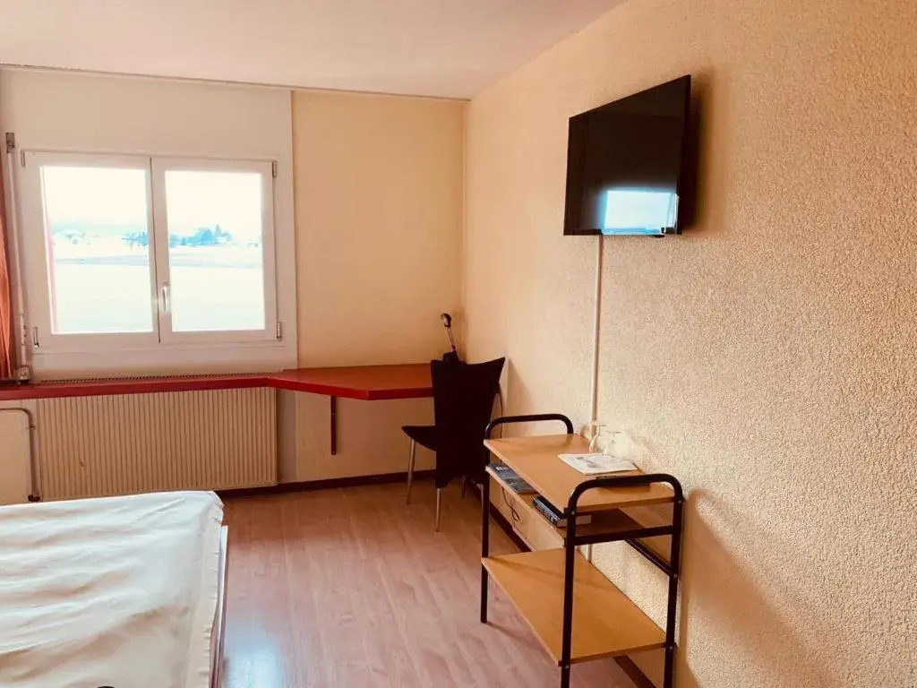 Double Room in Hotel Lyssach Double Room in Hotel Lyssach