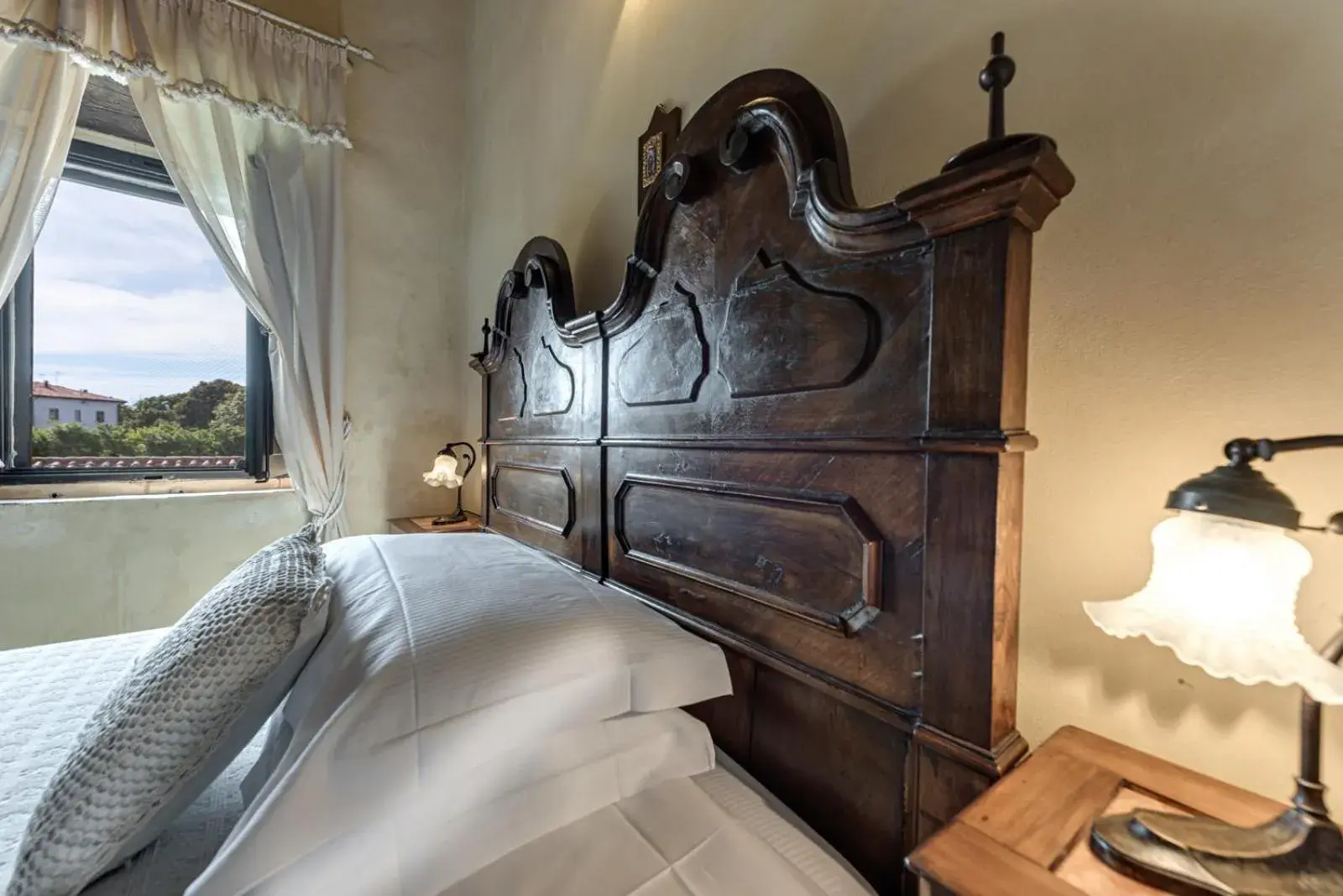 Small Double Room in Convento San Bartolomeo Small Double Room in Convento San Bartolomeo