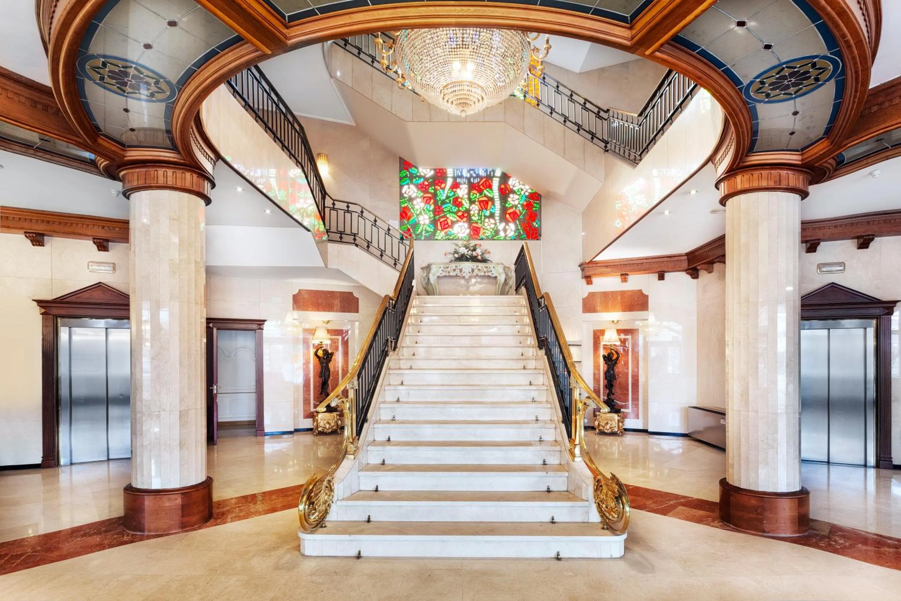 Lobby or reception in Exe Doña Carlota