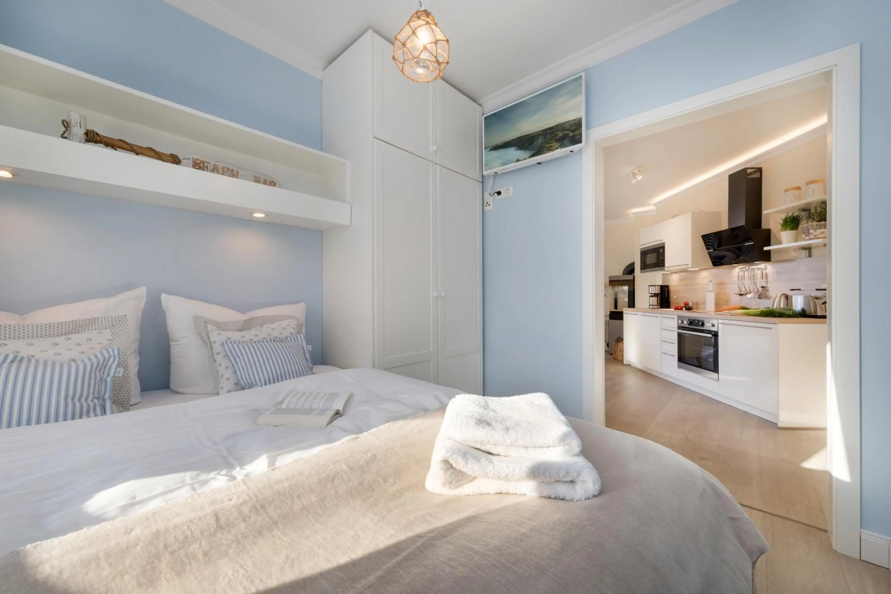 Bedroom, Bed in Villa Strandblick 8
