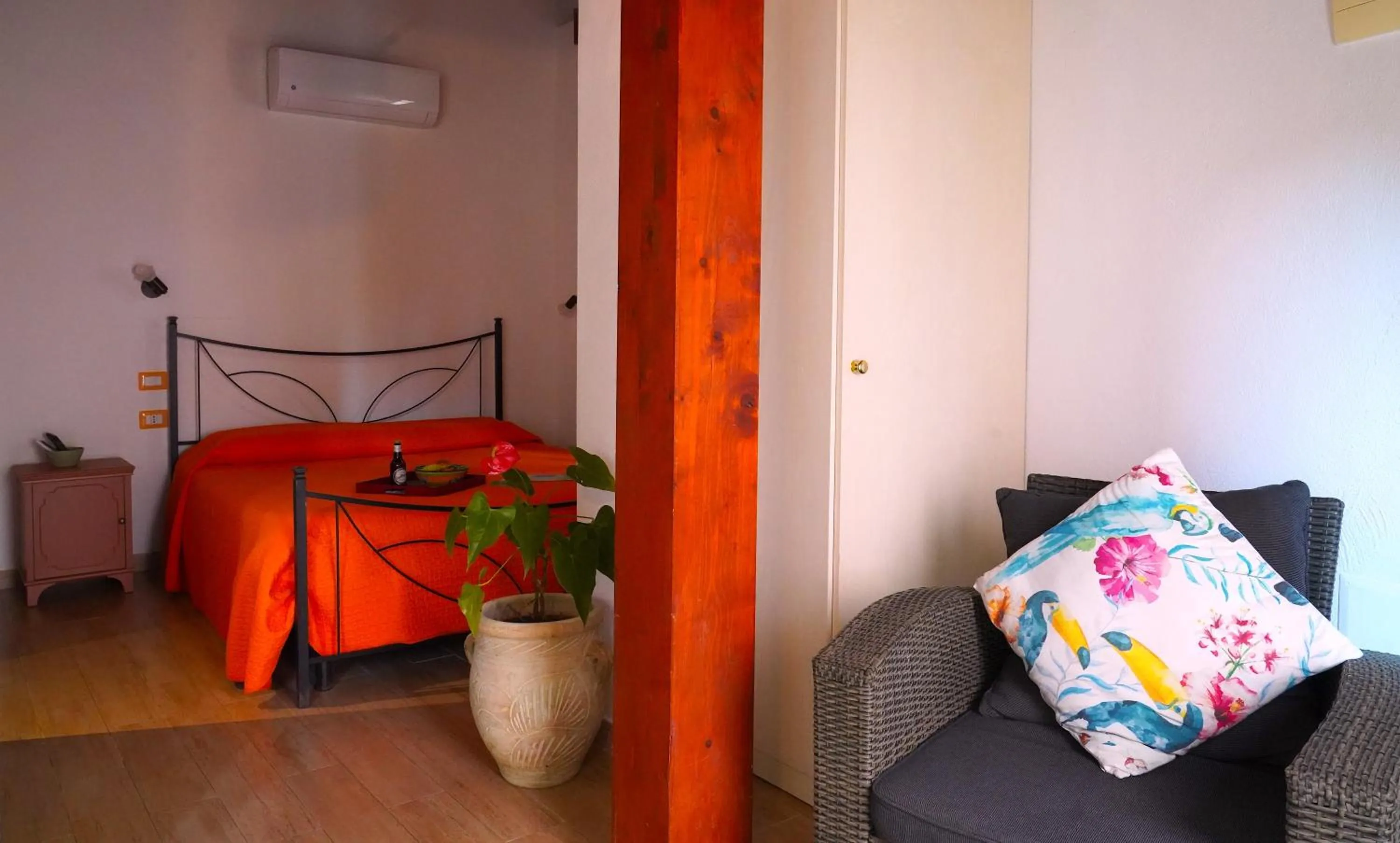 Bed in Flowery Inn Villa