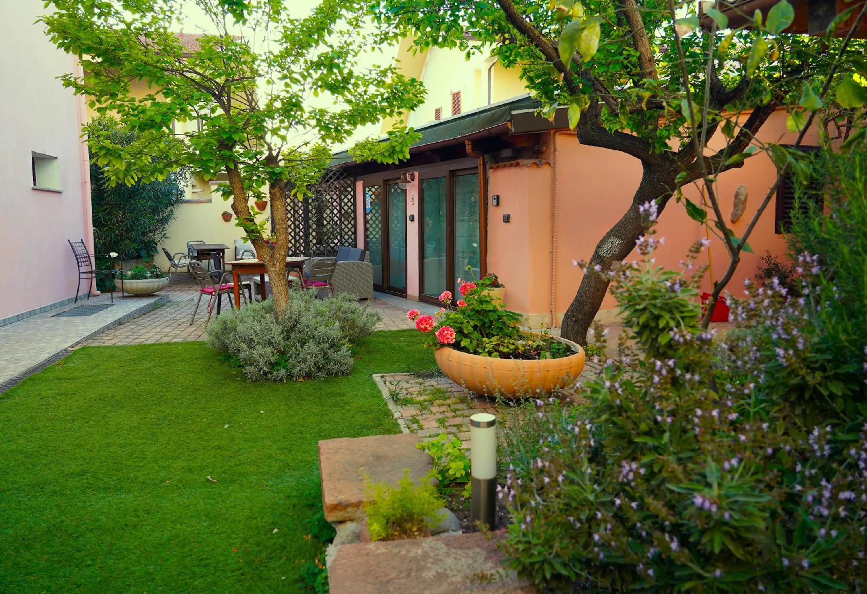 Property building in Flowery Inn Villa