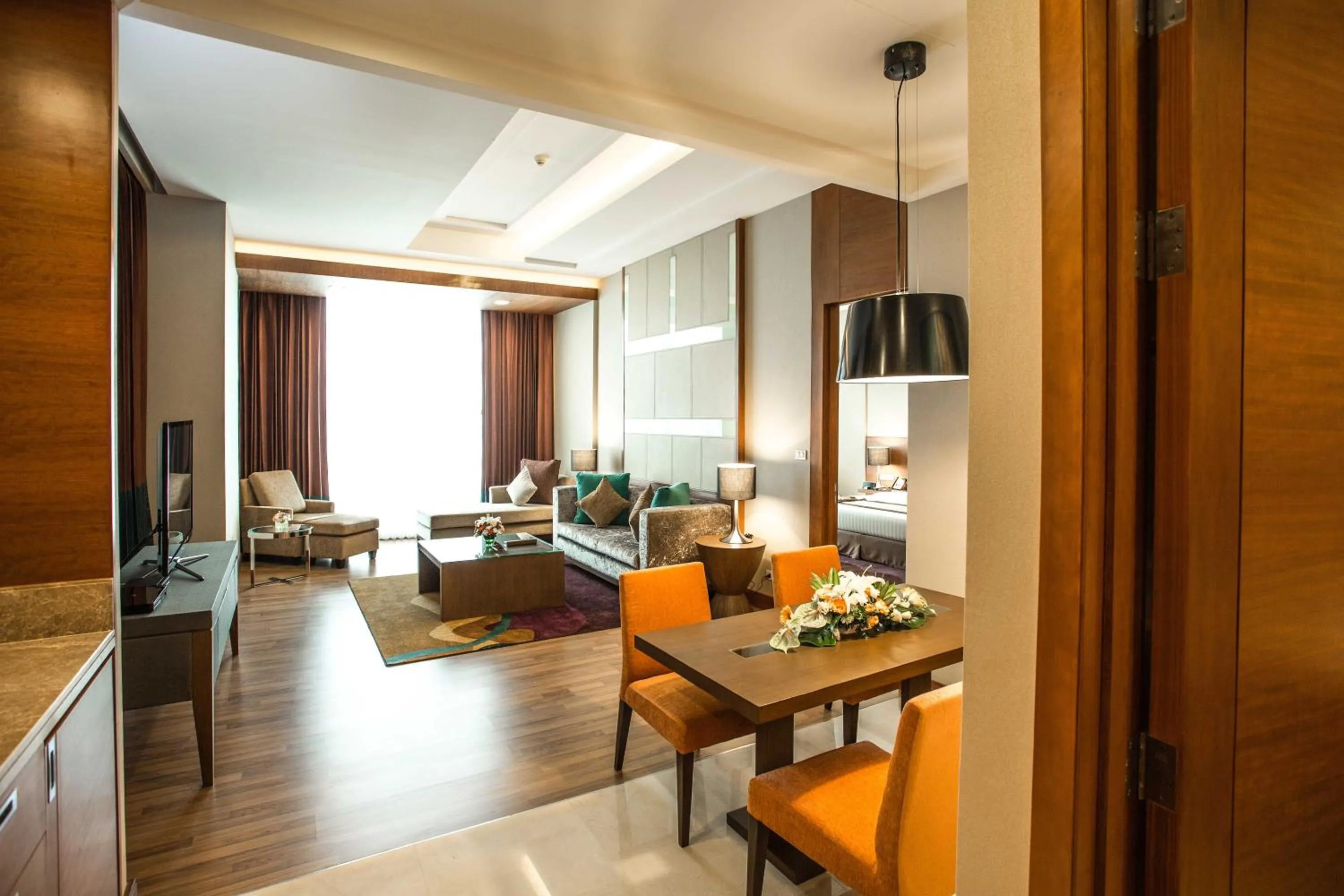 Bed in The Grand Fourwings Convention Hotel Bangkok