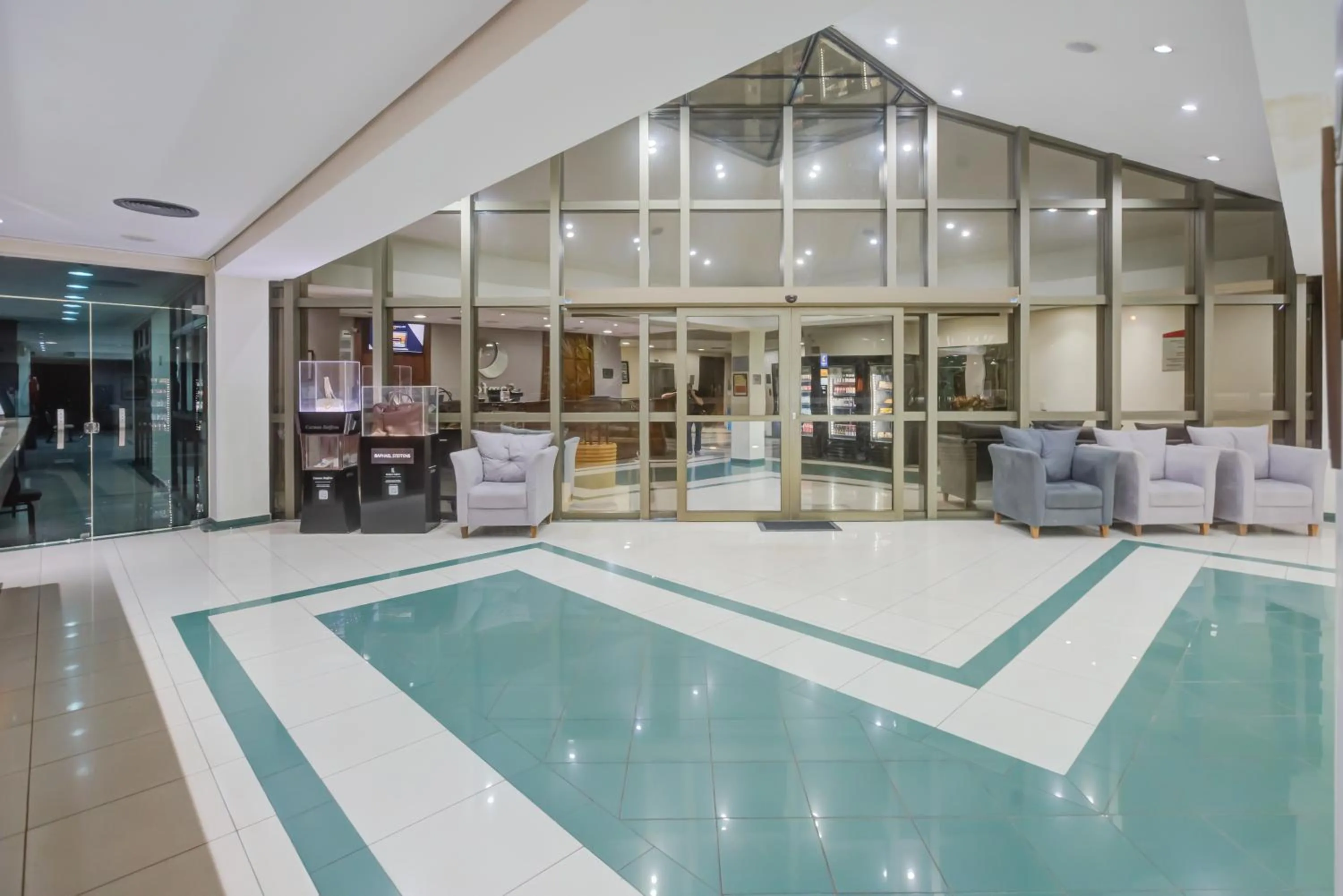 Lobby or reception in Comfort Franca