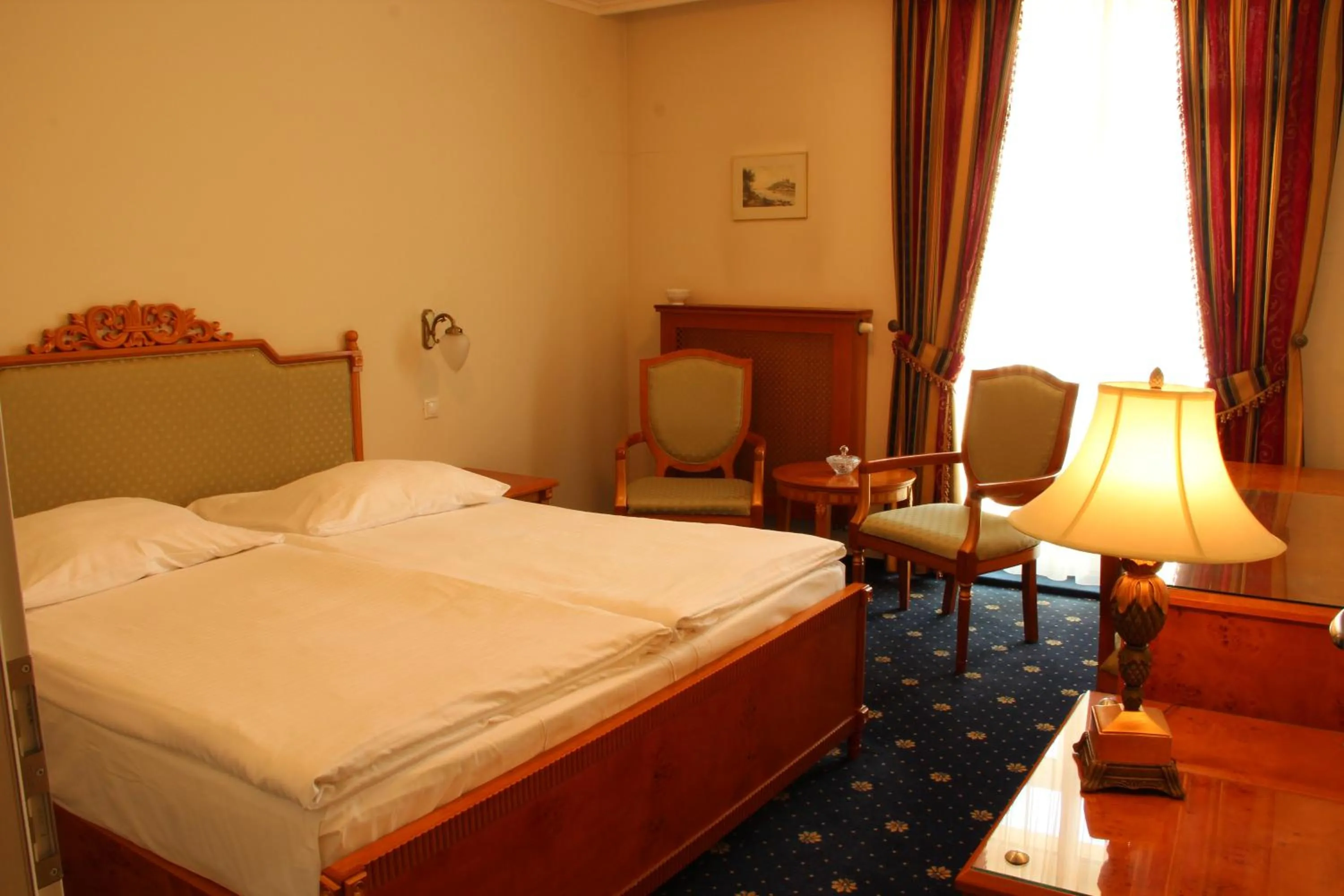 Bed in Luxury Garni Hotel Brix
