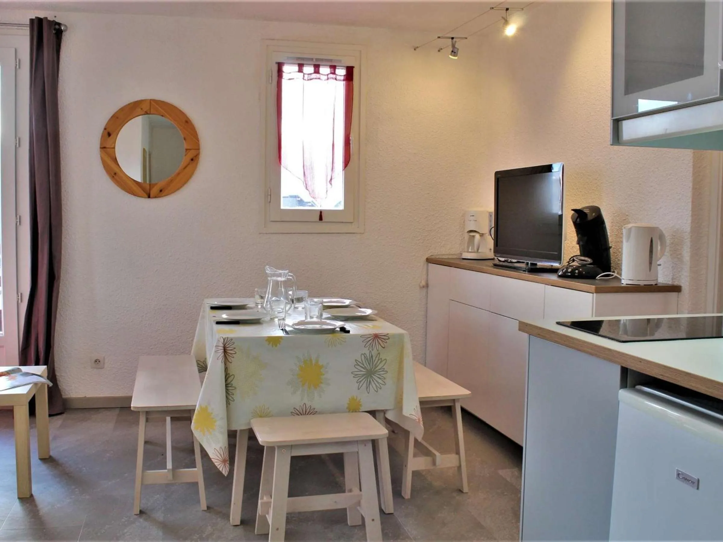 Appartement 2 pièces cabine - 6 couchages - Risoul 1850 - FR-1-330-152