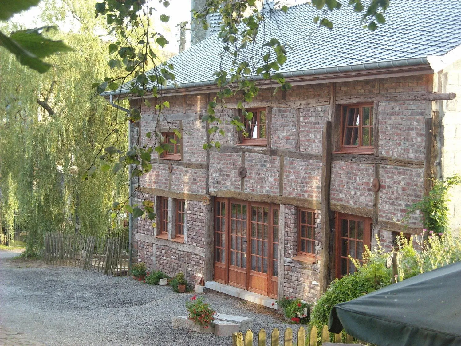 Property building in B&B Le Clos de la Fontaine