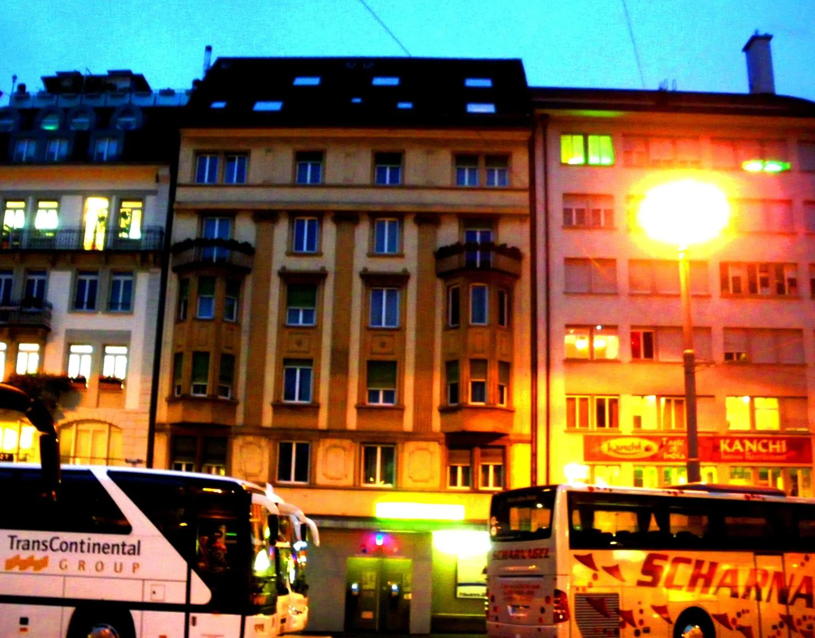 Facade/entrance in Residence zum Löwen